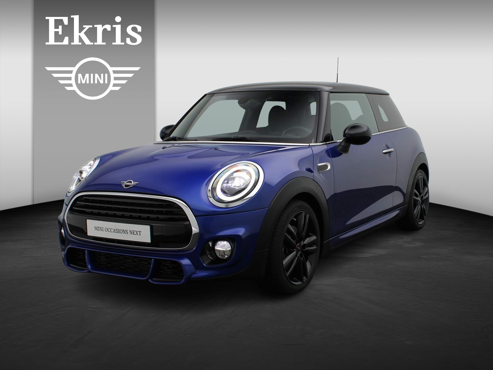 MINI 3-Deurs Cooper JCW Pakket + Business Plus + Comfort Access + PDC + LED + 17''