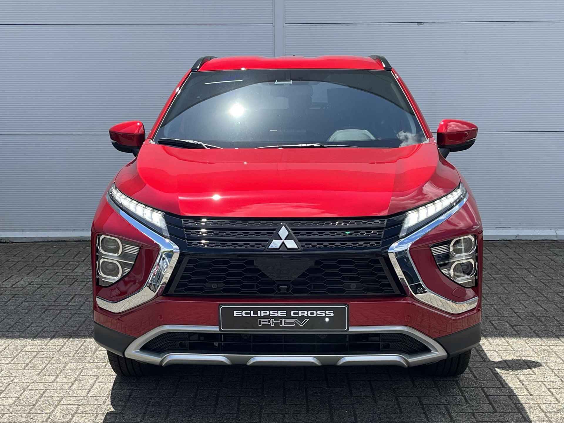 Mitsubishi Eclipse Cross 2.4 PHEV Intense+ / 8 Jaar Fabrieksgarantie / Navigatie + Apple Carplay/Android Auto / Parkeerhulp / Climate Control / Achteruitrijcamera / - 20/38