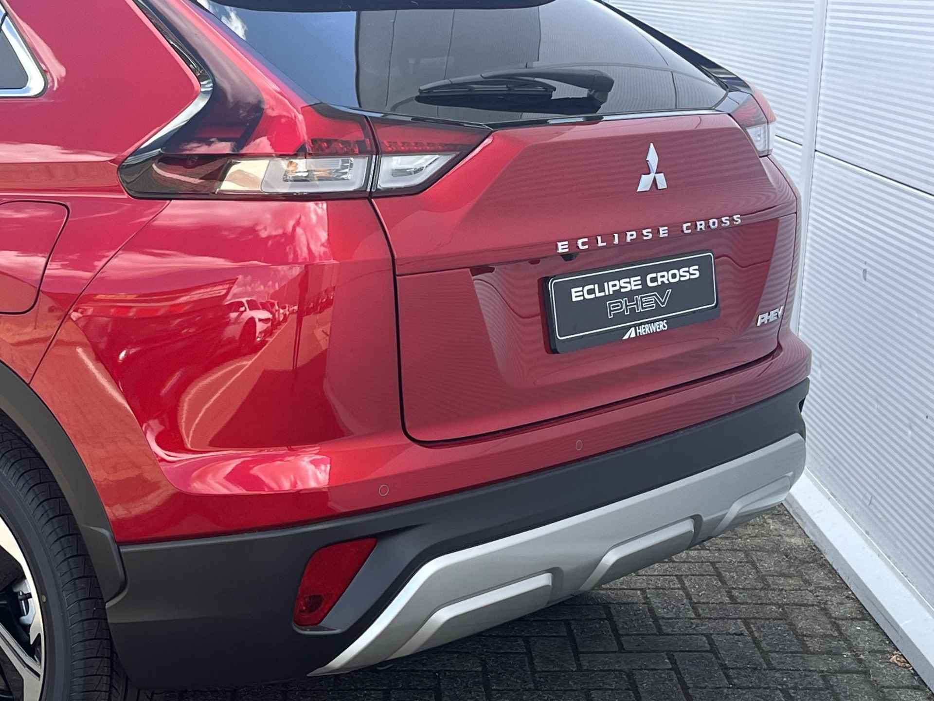 Mitsubishi Eclipse Cross 2.4 PHEV Intense+ / 8 Jaar Fabrieksgarantie / Navigatie + Apple Carplay/Android Auto / Parkeerhulp / Climate Control / Achteruitrijcamera / - 33/38