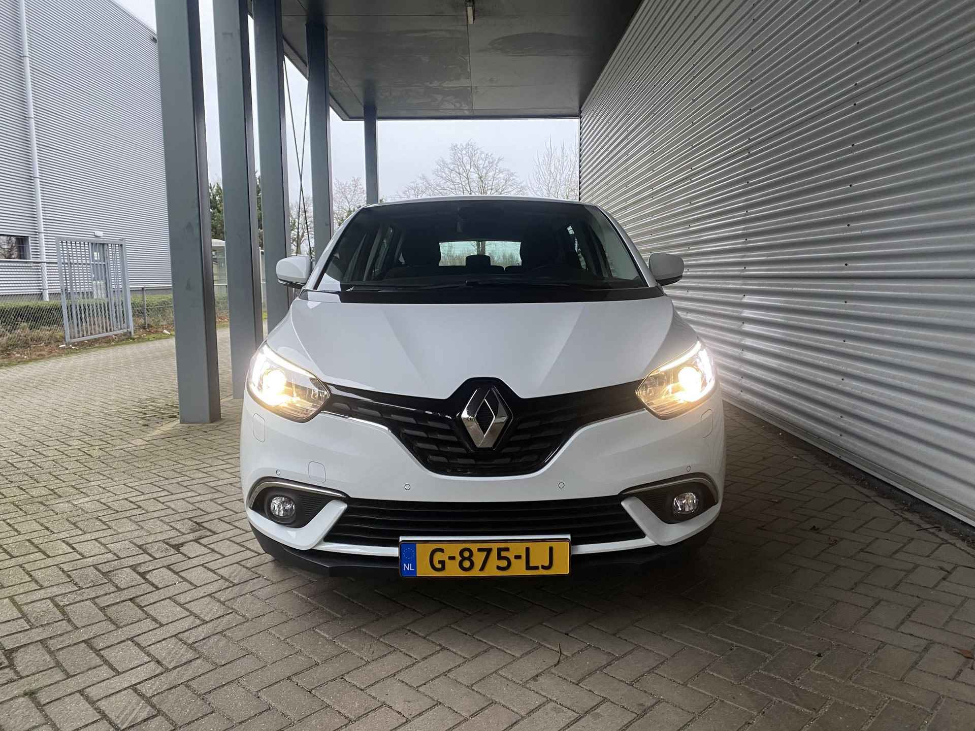 Renault Grand Scénic 1.3 TCe Limited 7p. - 12/12