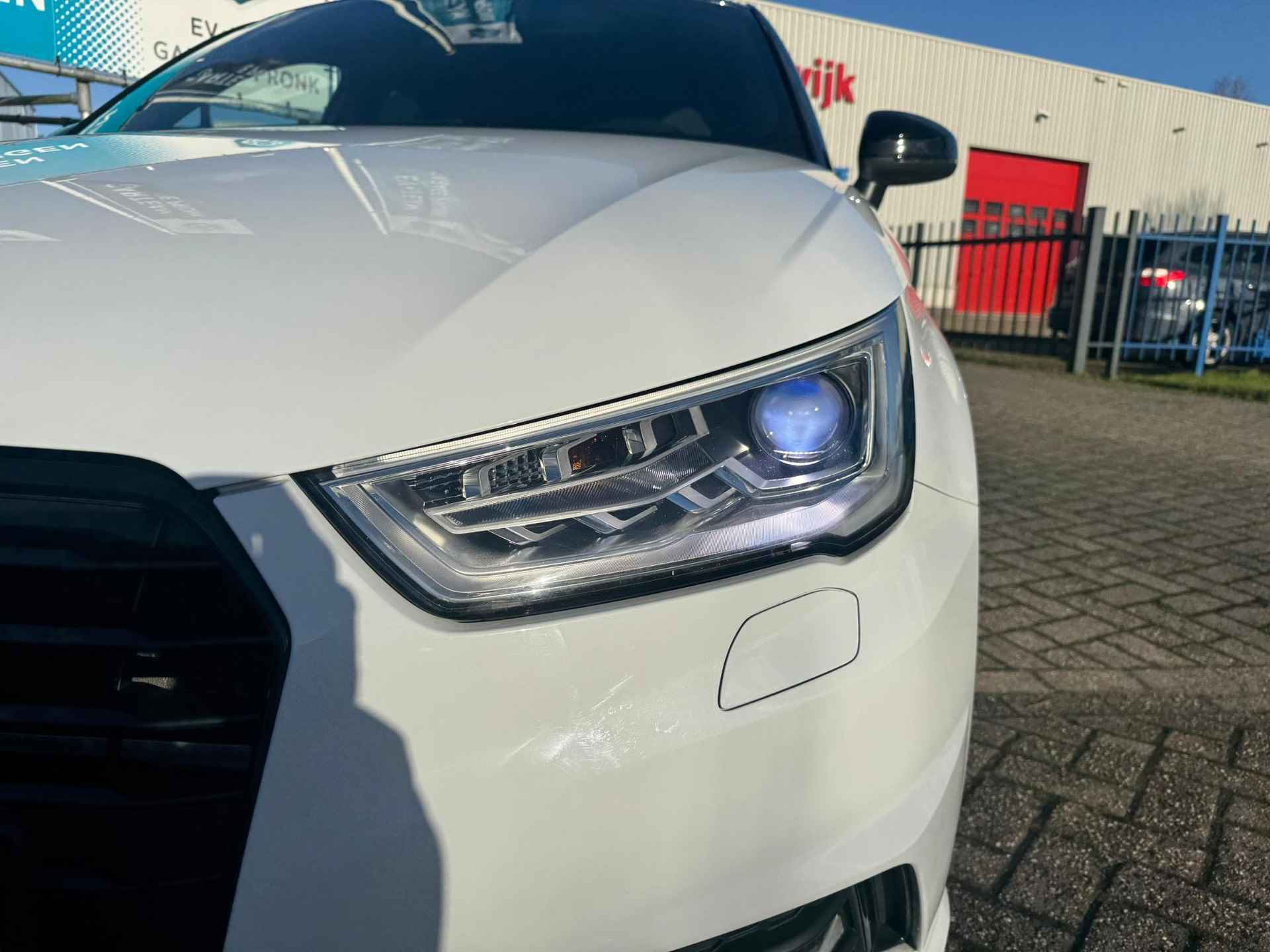 Audi A1 Sportback 1.4 TFSI S-LINE CARPLAY/KEYLESS/XENON Audi A1 Sportback 1.4 TFSI Sport Pro Line S - 5/34