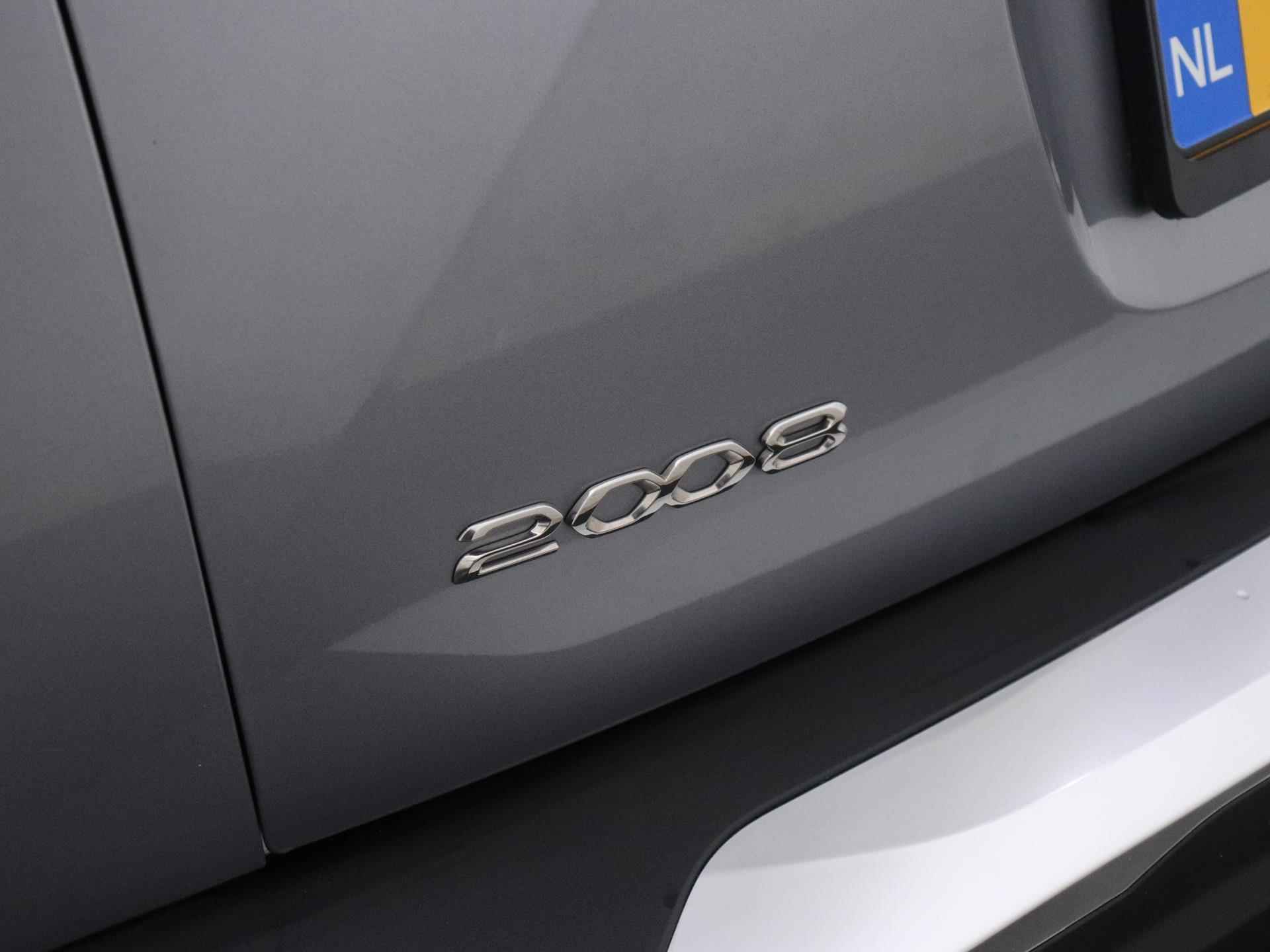 Peugeot 2008 Allure 100pk | Navigatie | Climate Control | Licht Metalen Velgen 17"| Stof/Kunstlederen Bekleding | Apple Carplay/Android Auto - 16/37
