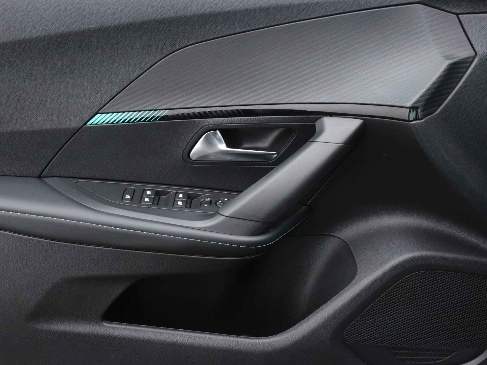 Peugeot 2008 Allure 100pk | Navigatie | Climate Control | Licht Metalen Velgen 17"| Stof/Kunstlederen Bekleding | Apple Carplay/Android Auto - 24/37