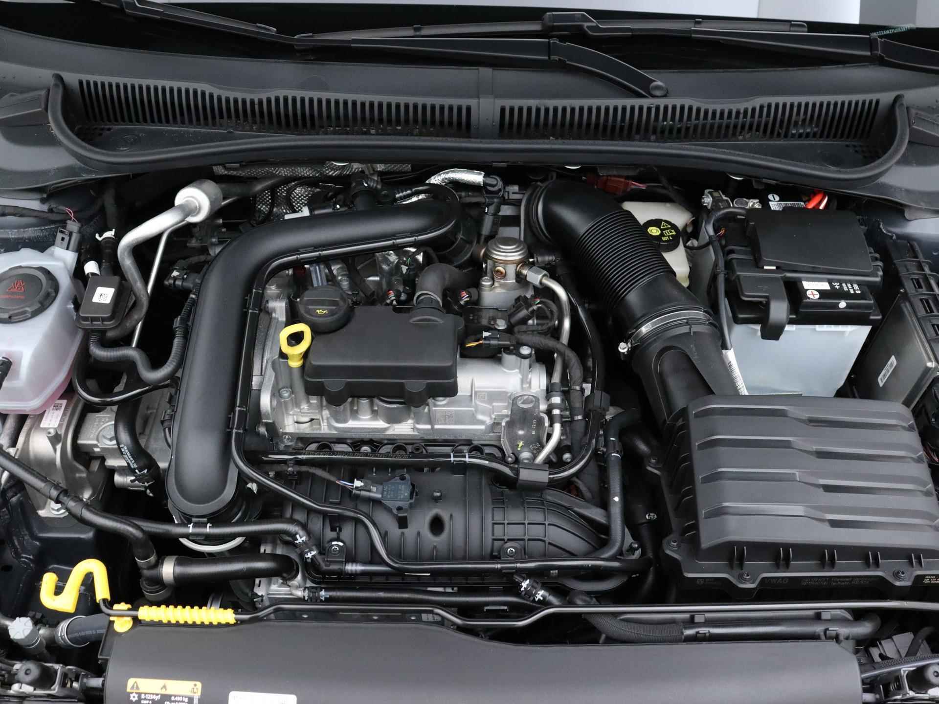 Volkswagen Polo 1.0 TSI | Adaptive Cruisecontrol | Apple Carplay / Android auto | Airco | Elektrisch inklapbare buitenspiegels | - 11/21