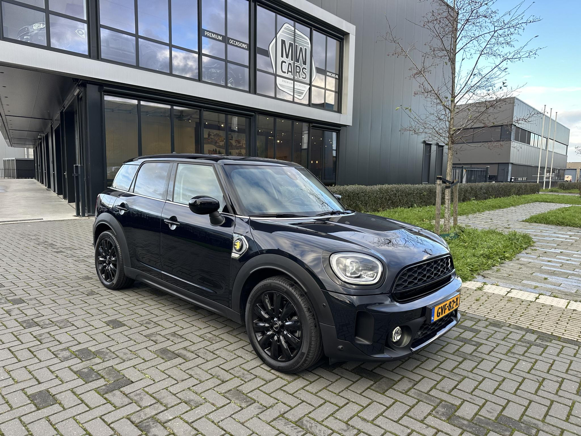 Mini Countryman 2.0 Cooper S E ALL4 Chili Leder HUD Keyless Carplay LED