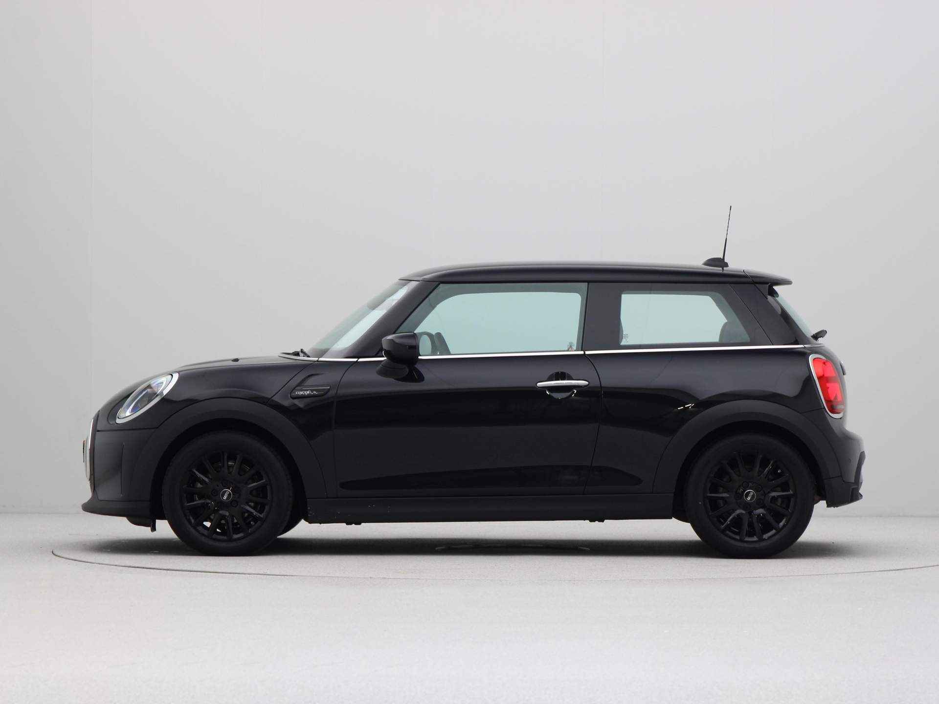 MINI 3-deurs Cooper Camden Edition Aut. - 13/22