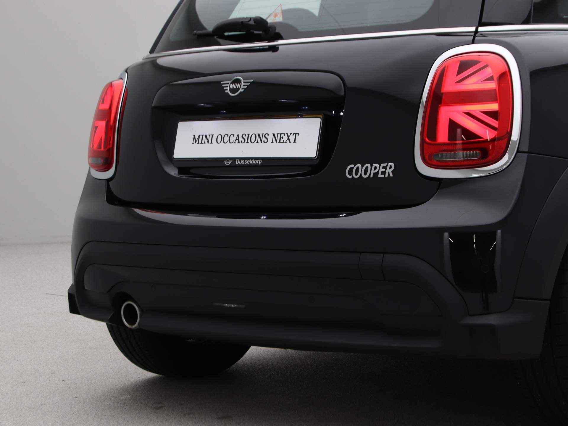 MINI 3-deurs Cooper Camden Edition Aut. - 21/22