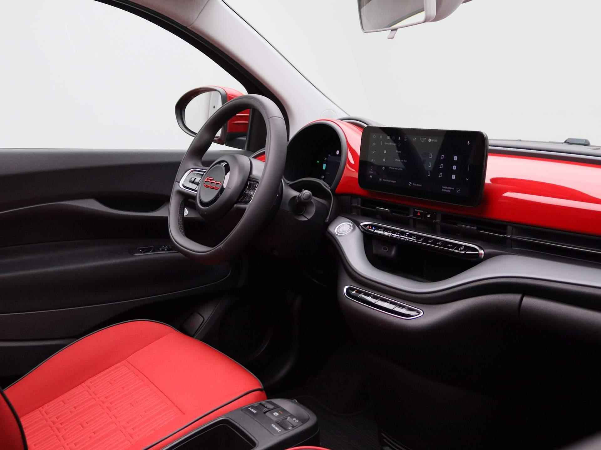 Fiat 500e C RED 42 kWh | Navigatie | Climate Control | - 29/40