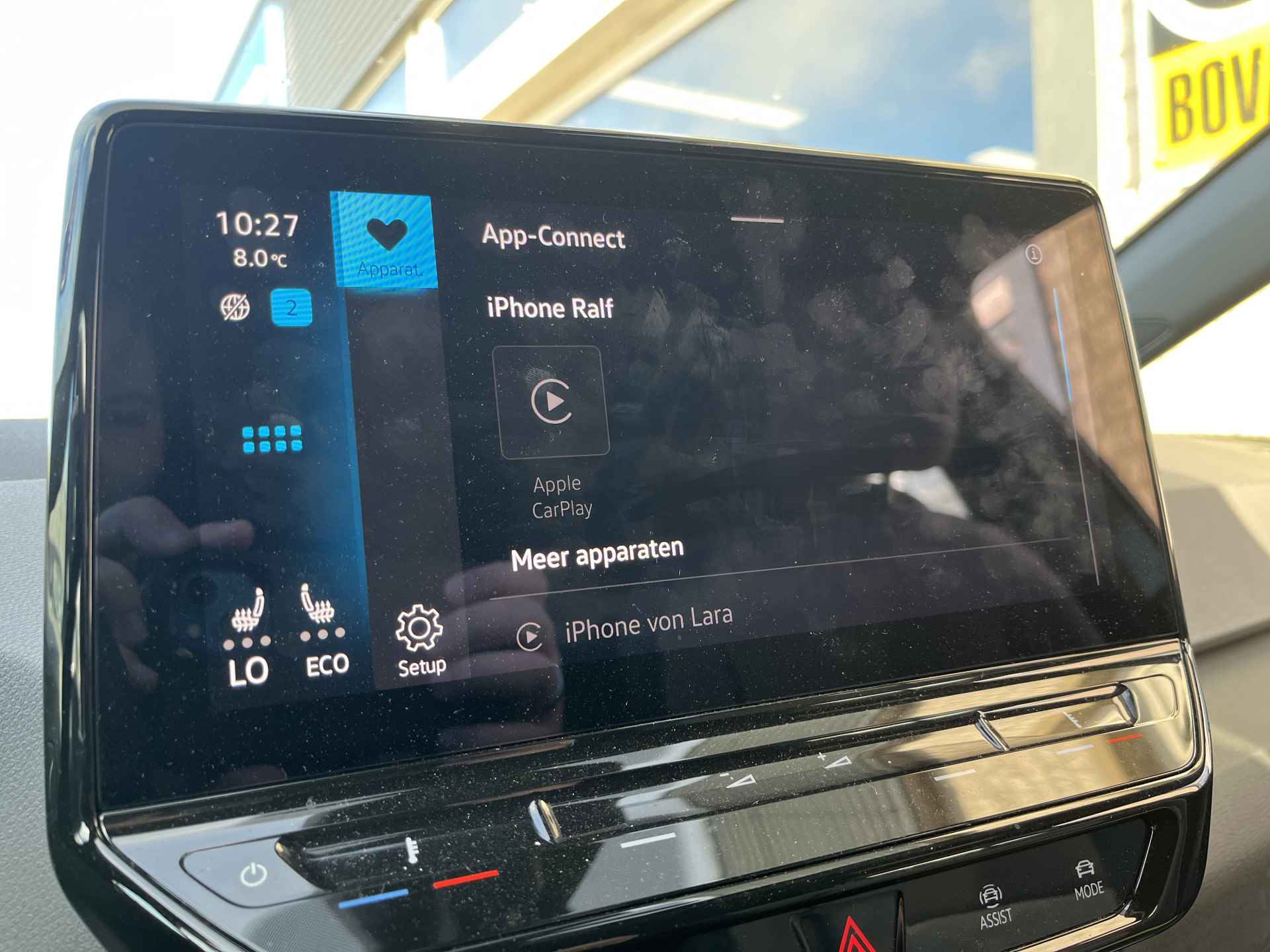 Volkswagen ID.3 First 58 kWh / SUBSIDIE/ PARK. SENSOREN/ LED/ STOEL EN STUUR VERWARM./ ADAPT. CRUISE/ APP CONNECT/ NAVI/ CLIMA/ DAB/ 19" LMV/ - 21/25