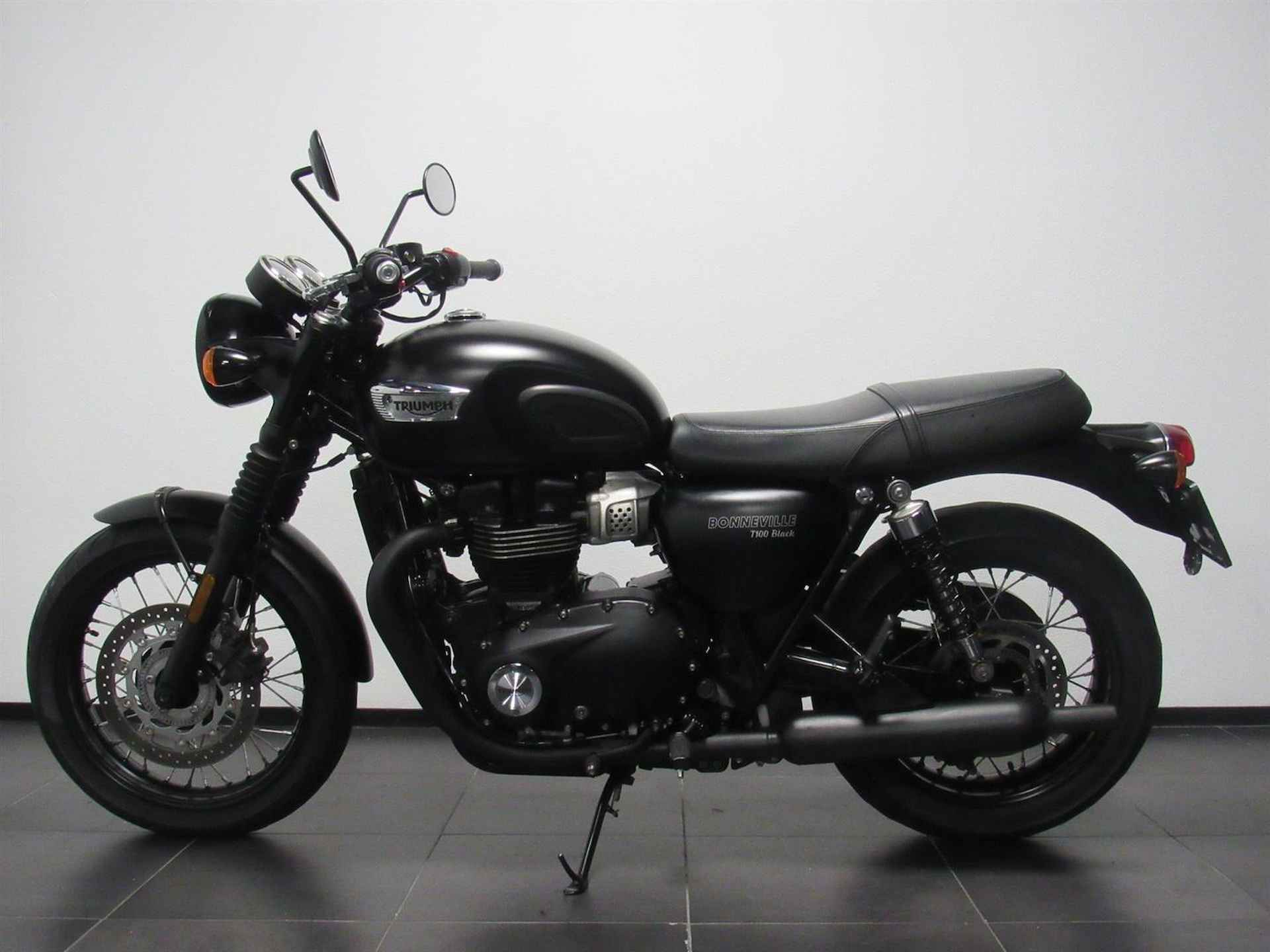 Triumph BONNEVILLE T 100 - 2019 - 4/14