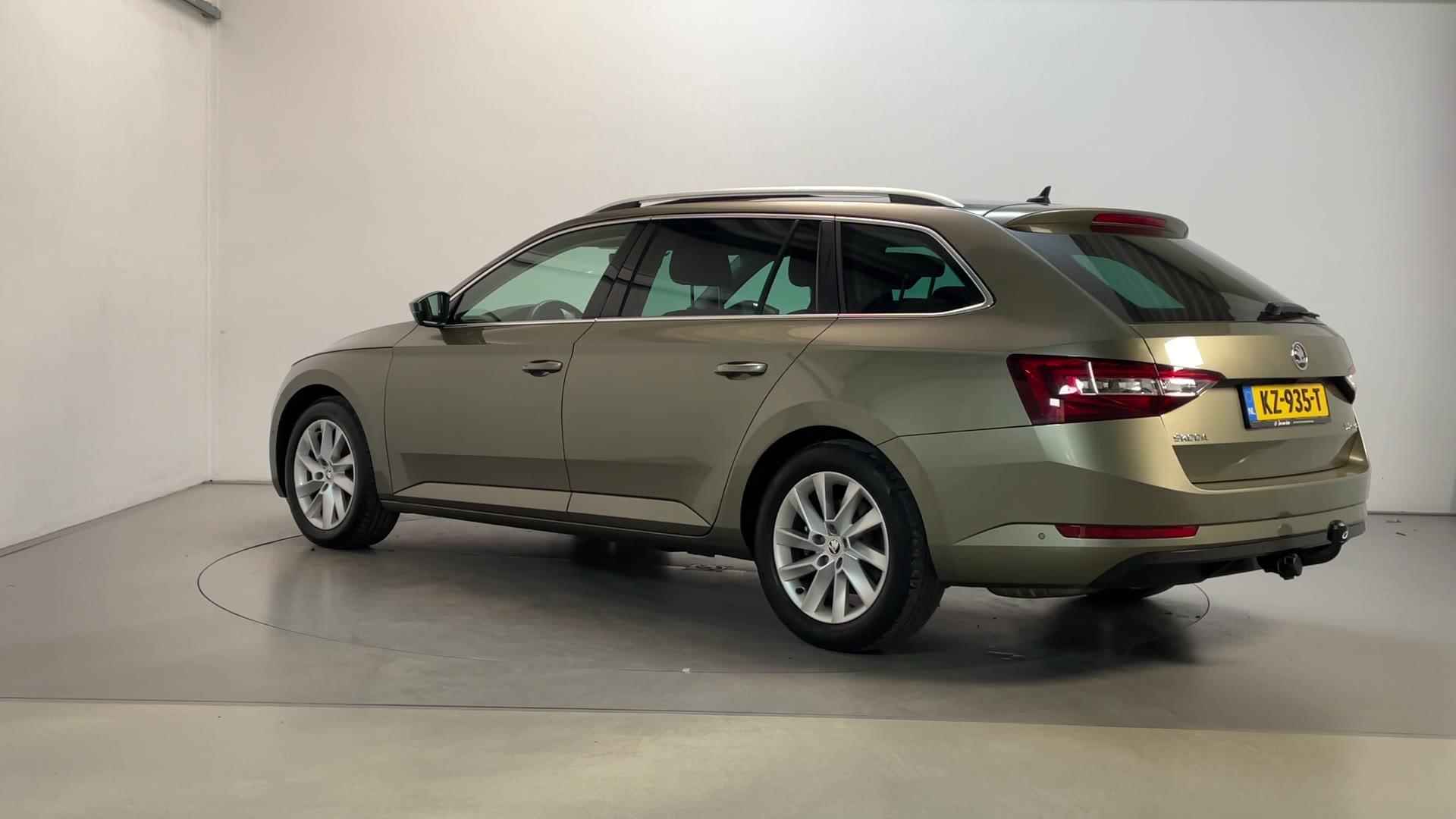 Skoda Superb Combi 1.4 TSI 150pk ACT Style Business Navigatie Camera Stoelverwarming DAB+ - 8/32