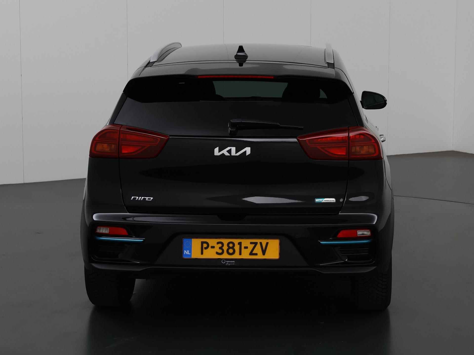 Kia e-Niro DynamicPlusLine 64 kWh | Panoramadak | Stoel/Stuurwielverwarming | Adaptieve Cruise Control | Keyless Go | LED Koplampen | - 5/39