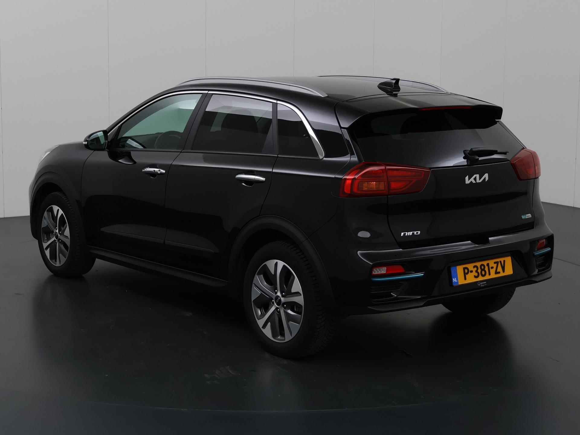 Kia e-Niro DynamicPlusLine 64 kWh | Panoramadak | Stoel/Stuurwielverwarming | Adaptieve Cruise Control | Keyless Go | LED Koplampen | - 23/39