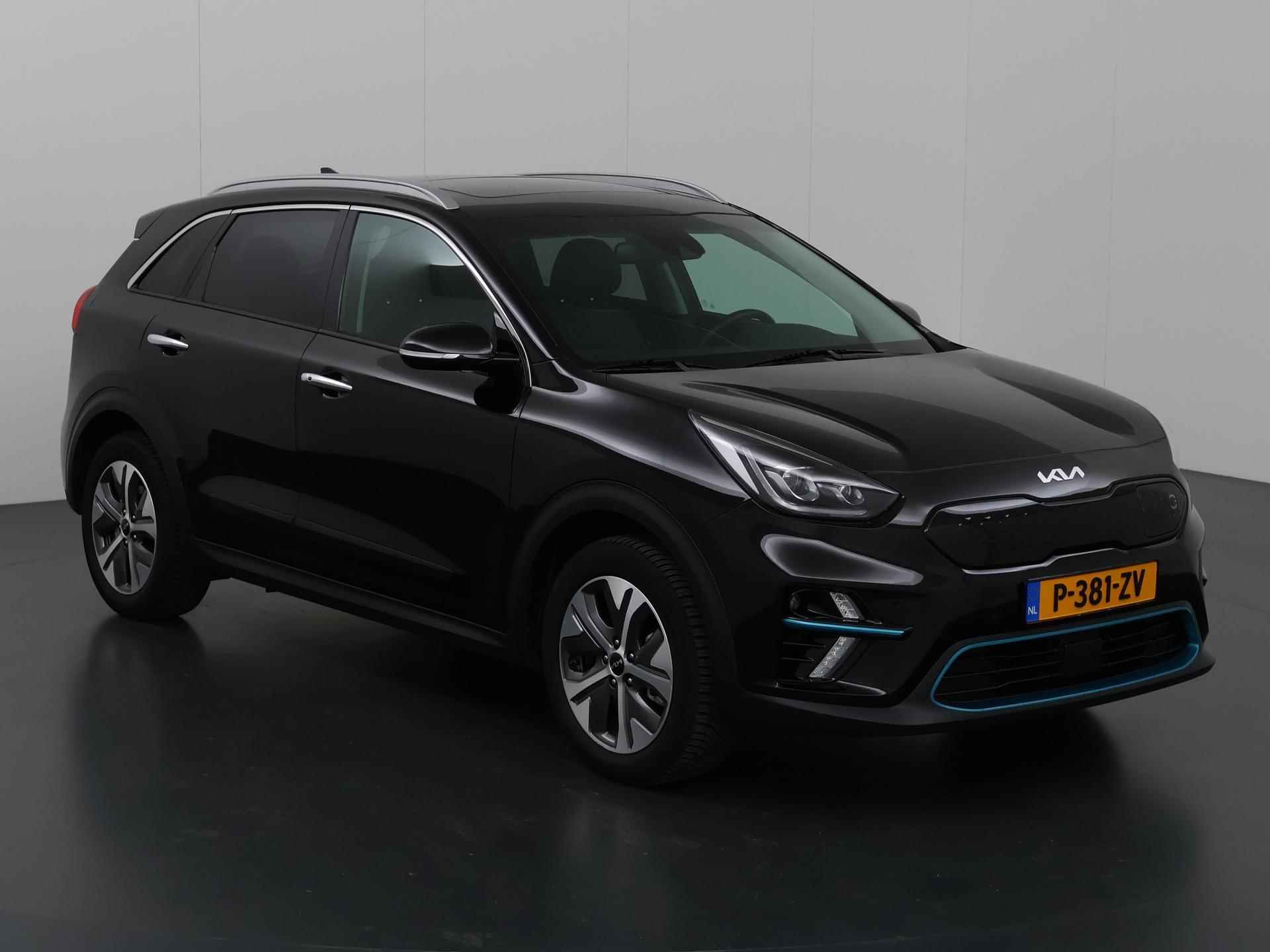 Kia e-Niro DynamicPlusLine 64 kWh | Panoramadak | Stoel/Stuurwielverwarming | Adaptieve Cruise Control | Keyless Go | LED Koplampen | - 24/39