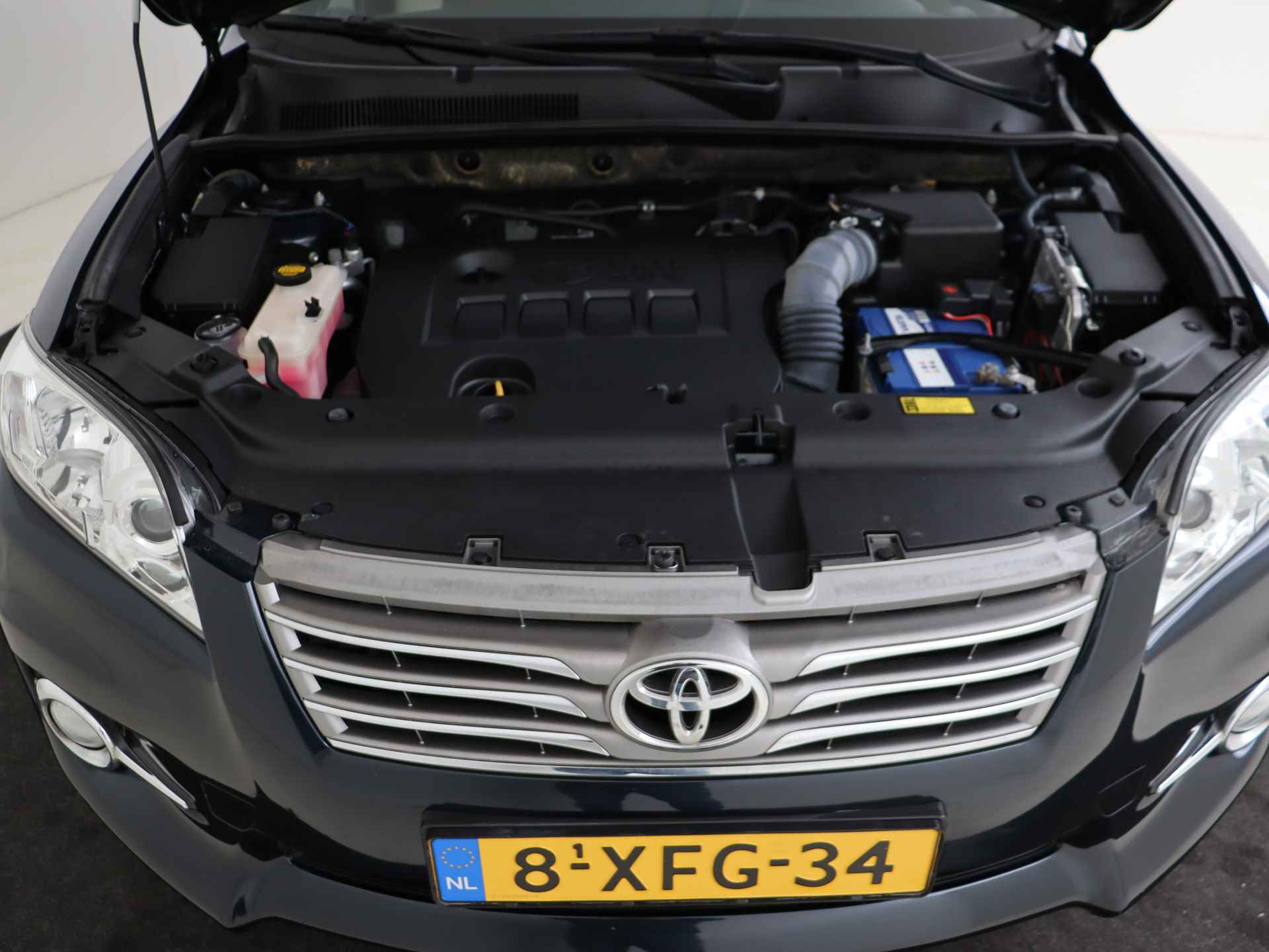 Toyota RAV4 2.0 VVTi X-Style 2WD I Navigatie I Climate Control I Cruise Control I Camera I LM Velgen I USB I 1e Eigenaar I Trekhaak I - 41/46