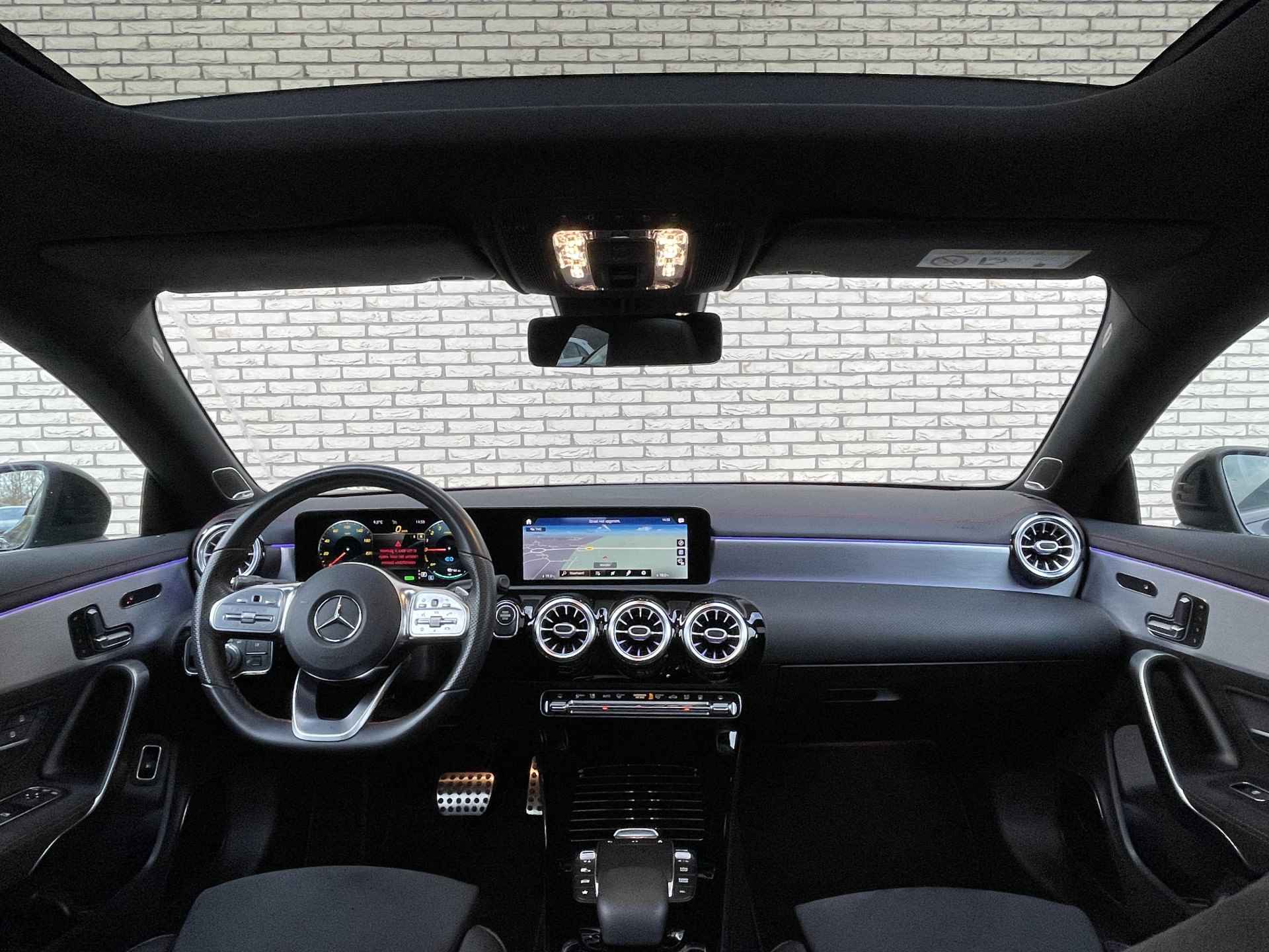 Mercedes-Benz CLA-Klasse 250e AMG Line | Burmester l Carplay l Elec. stoelverstelling l Panoramadak l Trekhaak l - 14/27