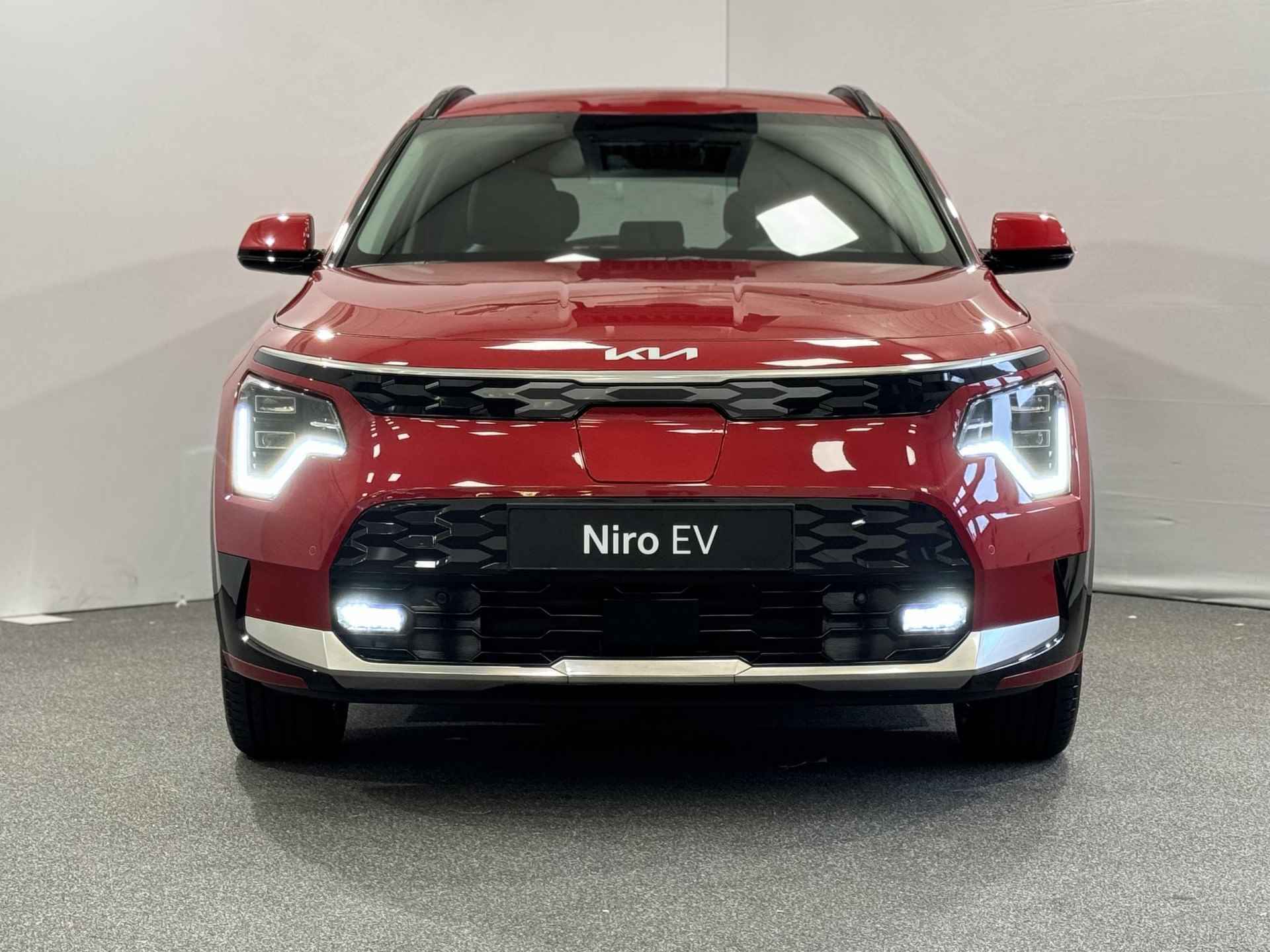 Kia Niro EV Edition Advanced 64.8 kWh | €1.500,- Korting | Private Lease vanaf €509,- p.m. | Stoel- & Stuurverwarming | Apple Carplay & Android Auto | KIA Leiderdorp 071 760 06 00 - 2/41