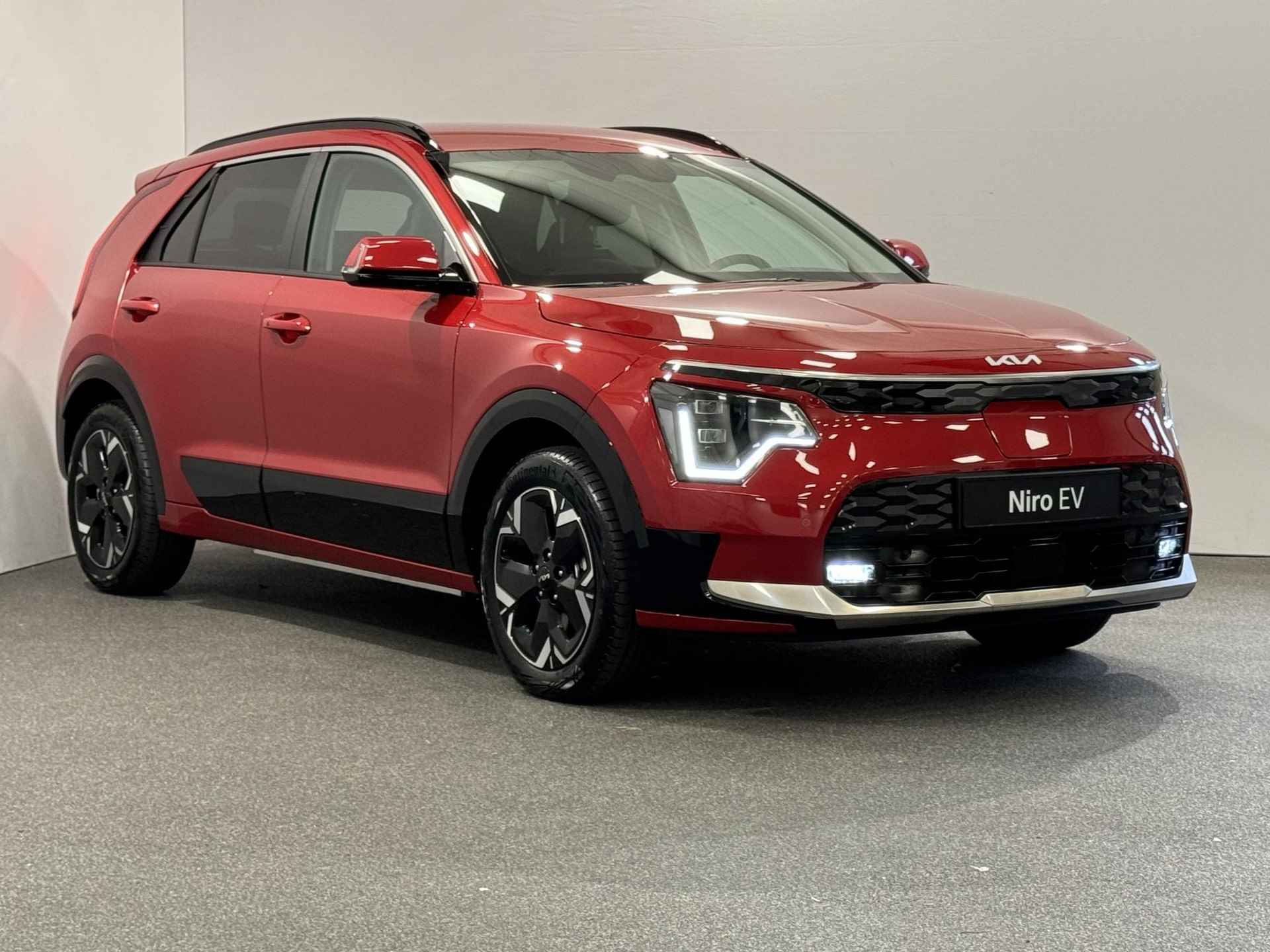 Kia Niro EV Edition Advanced 64.8 kWh | €1.500,- Korting | Private Lease vanaf €509,- p.m. | Stoel- & Stuurverwarming | Apple Carplay & Android Auto | KIA Leiderdorp 071 760 06 00 - 3/41