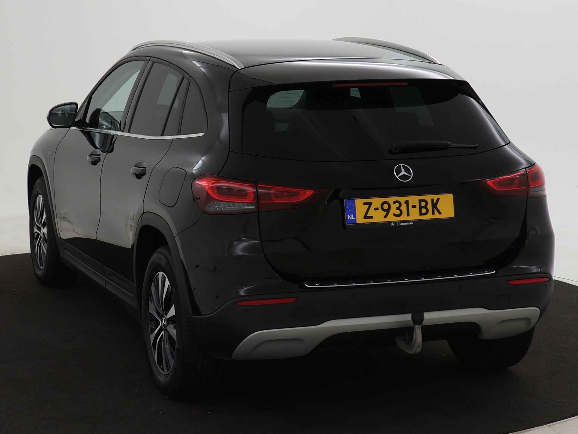 Mercedes-Benz GLA 250 e Progressive | Trekhaak | Augmented reality | Stoelverwarming | Parkeerpakket met Camera | Car Play | DAB | LED | Inclusief 24 maanden Mercedes-Benz Certified garantie voor Europa. - 17/45