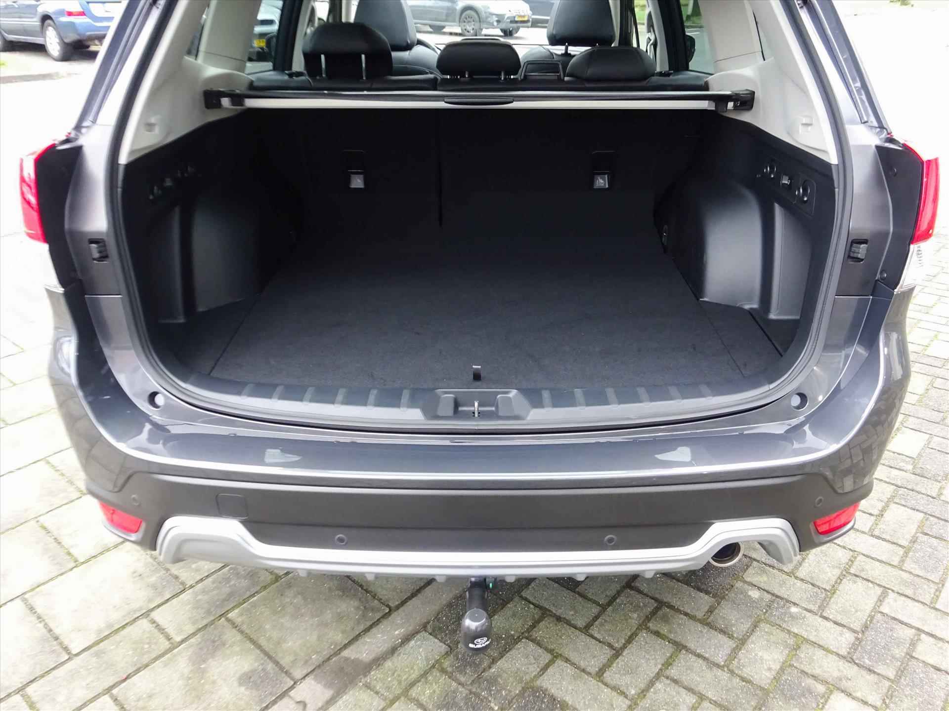 Subaru Forester 2.0i e-BOXER 150pk CVT Premium | Nederlandse auto  | Afn. Trekhaak | 5 jaar Garantie | BTW auto - 12/53