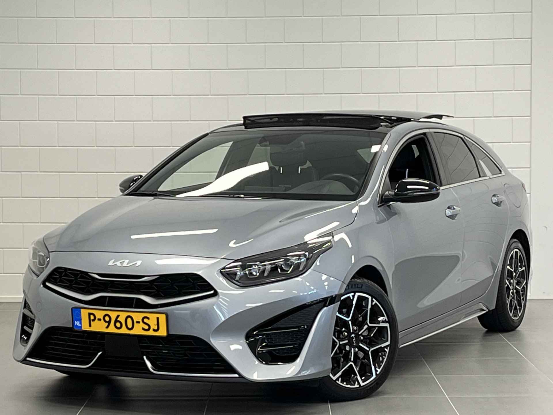 Kia ProCeed 1.5 T-GDi GT-Line | PANORAMADAK | NAVIGATIE | FULL LED | SPORTIEF UITGEVOERD! - 42/46