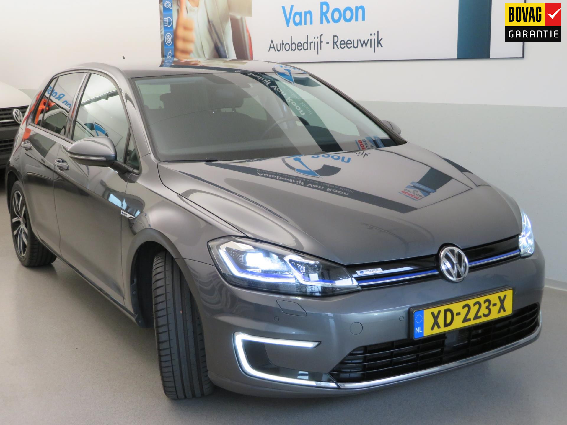 Volkswagen Golf VII e-Golf #12Mnd. Garantie!#Warmtepomp!#Virtual Cockpit!#Orig. NL!#Navi!#17"!#1e Eigenaar#Etc...