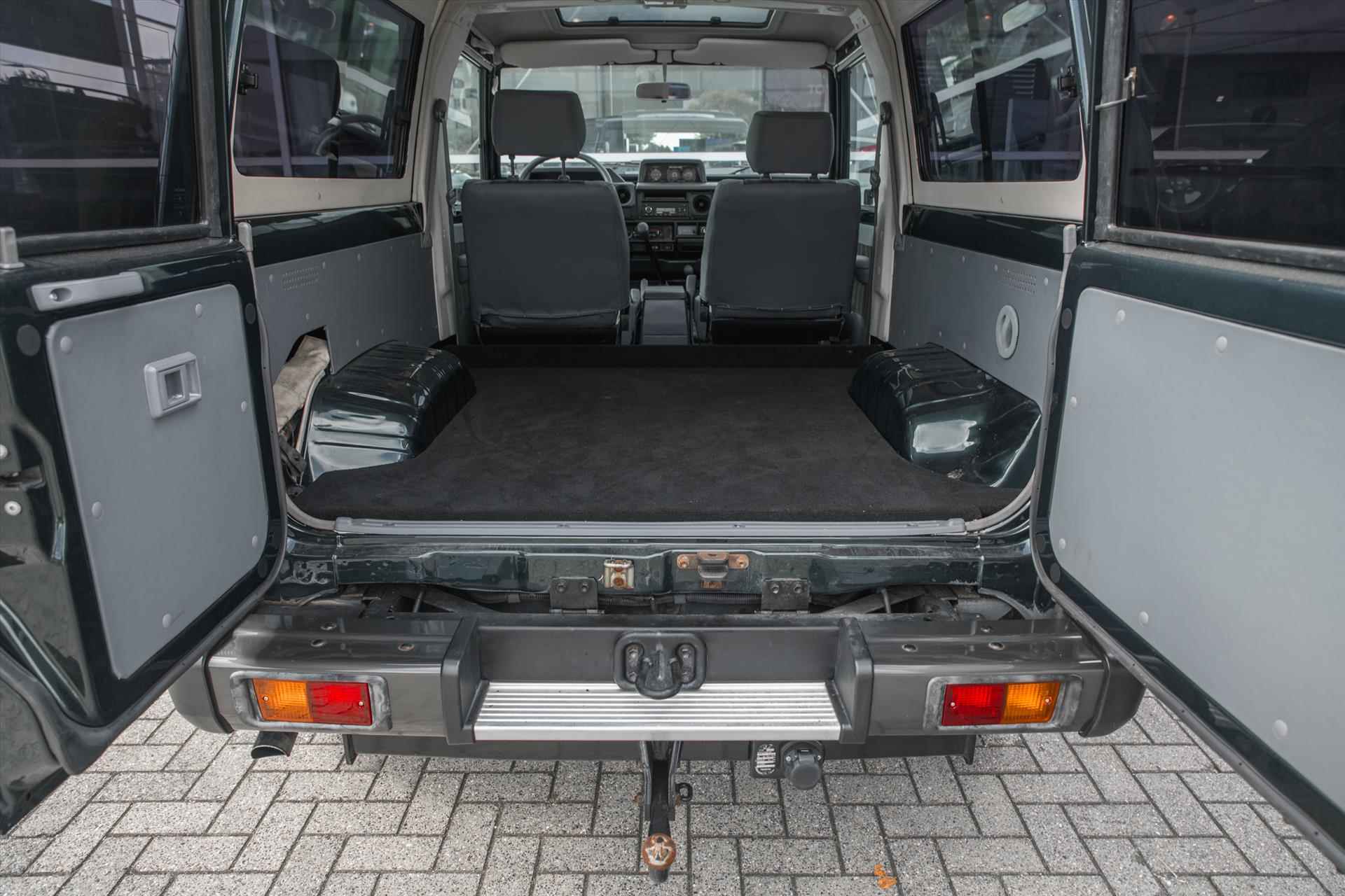 Toyota Landcruiser 70 4.2 VX FRP SHD | Gerestaureerd - 30/39