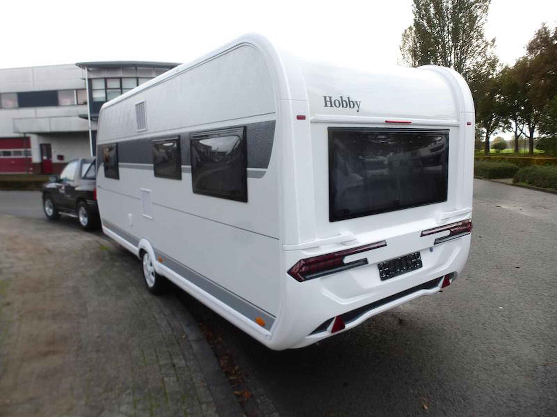 Hobby De Luxe 540 UL NIEUW MODEL 2025 - 5/13