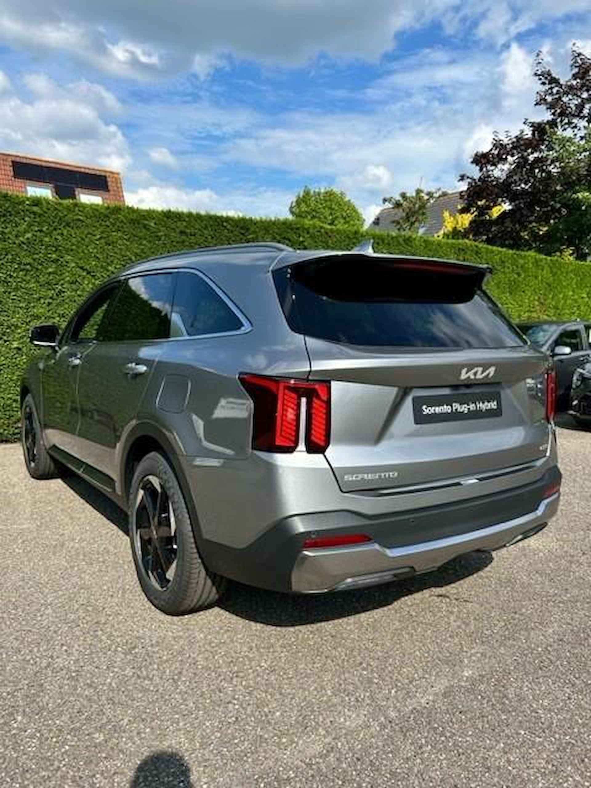 Kia Sorento 1.6 T-GDi Plug-in Hybrid 4WD ExecutiveLine 7p. NIEUW TE BESTELLEN | Stoelverwarming V+A |  360°-camera | parkeersensoren V+A | Nappa lederen bekleding | Stoelventilatie | Bose Audio - 3/12