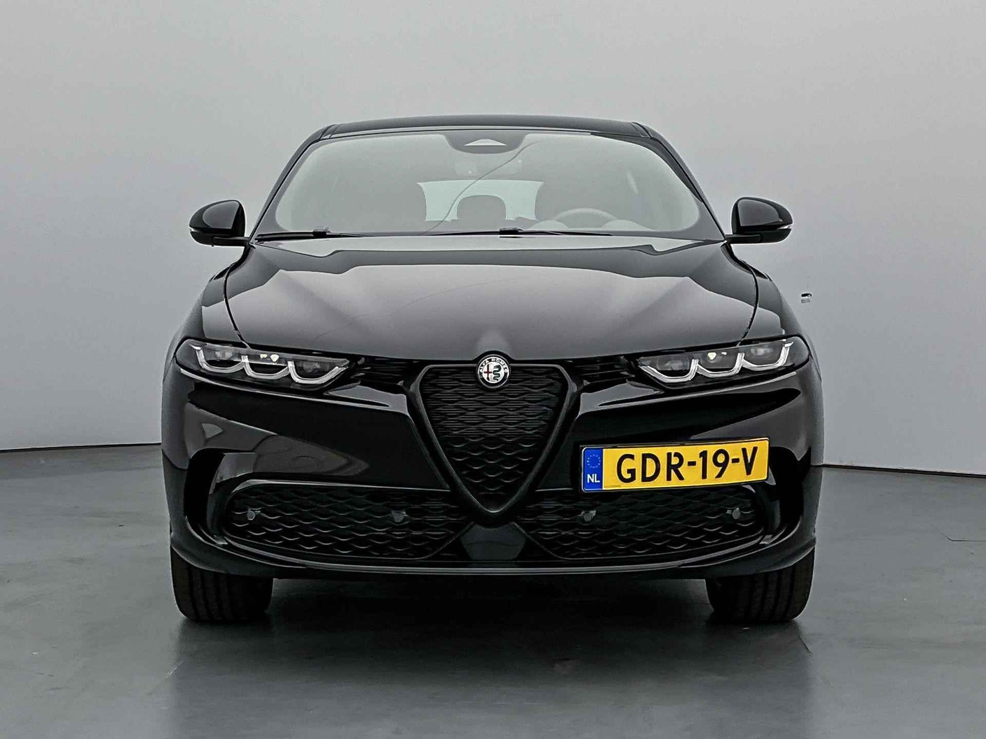 Alfa Romeo Tonale PHEV Sprint Hybride 280pk Automaat | Navi | Camera | Parkeerhulp Voor/Achter | Voorstoelen Verwarmd | Apple Carplay/Android Auto - 7/28