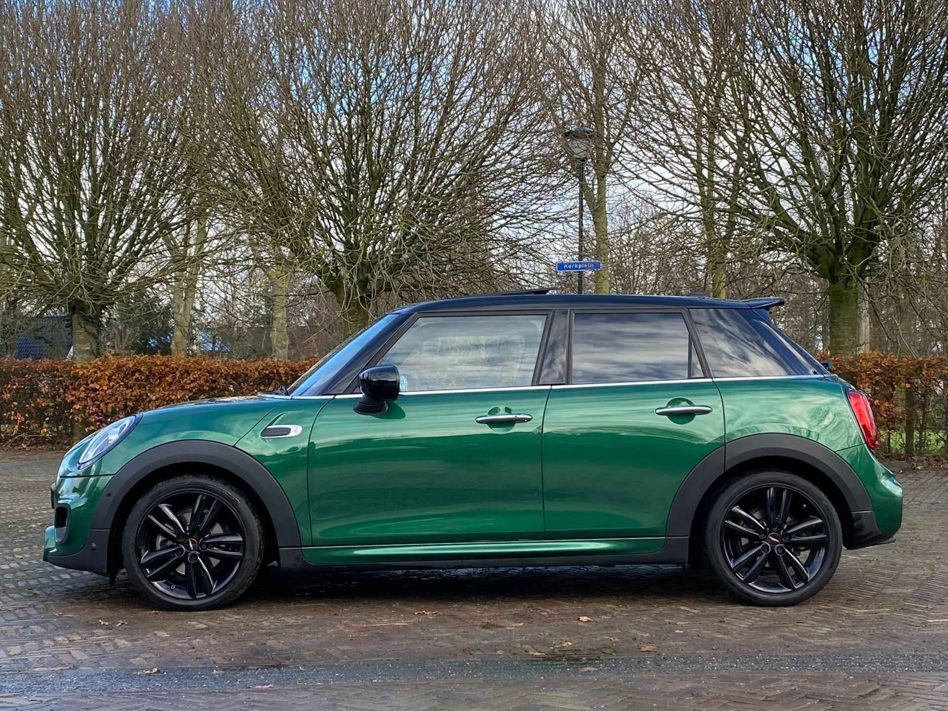 MINI Cooper 1.5 136PK Dalston Edition | PANO | JCW pakket | CarPlay | Garantie - 2/40