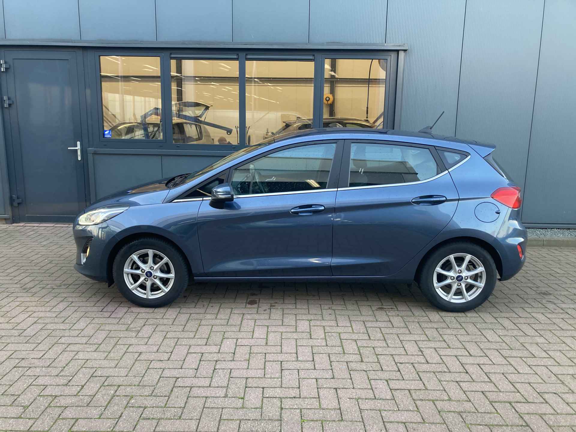 Ford Fiesta 1.0 EcoB. 95pk Titanium 5-drs. CLIMA/CRUISE/CARPLAY/PDC - 3/73