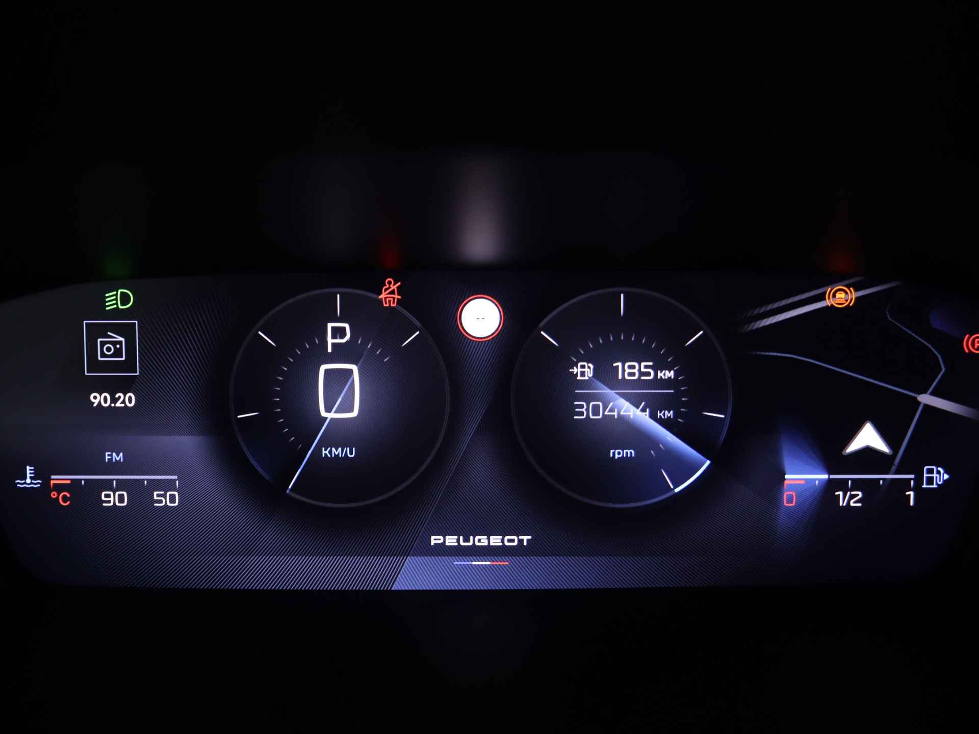 Peugeot 308 SW 1.2 PureTech Allure Pack Business | Navi | Camera | Climate | Verhoogd trekvermogen | Adapt. Cruise Control | - 28/37