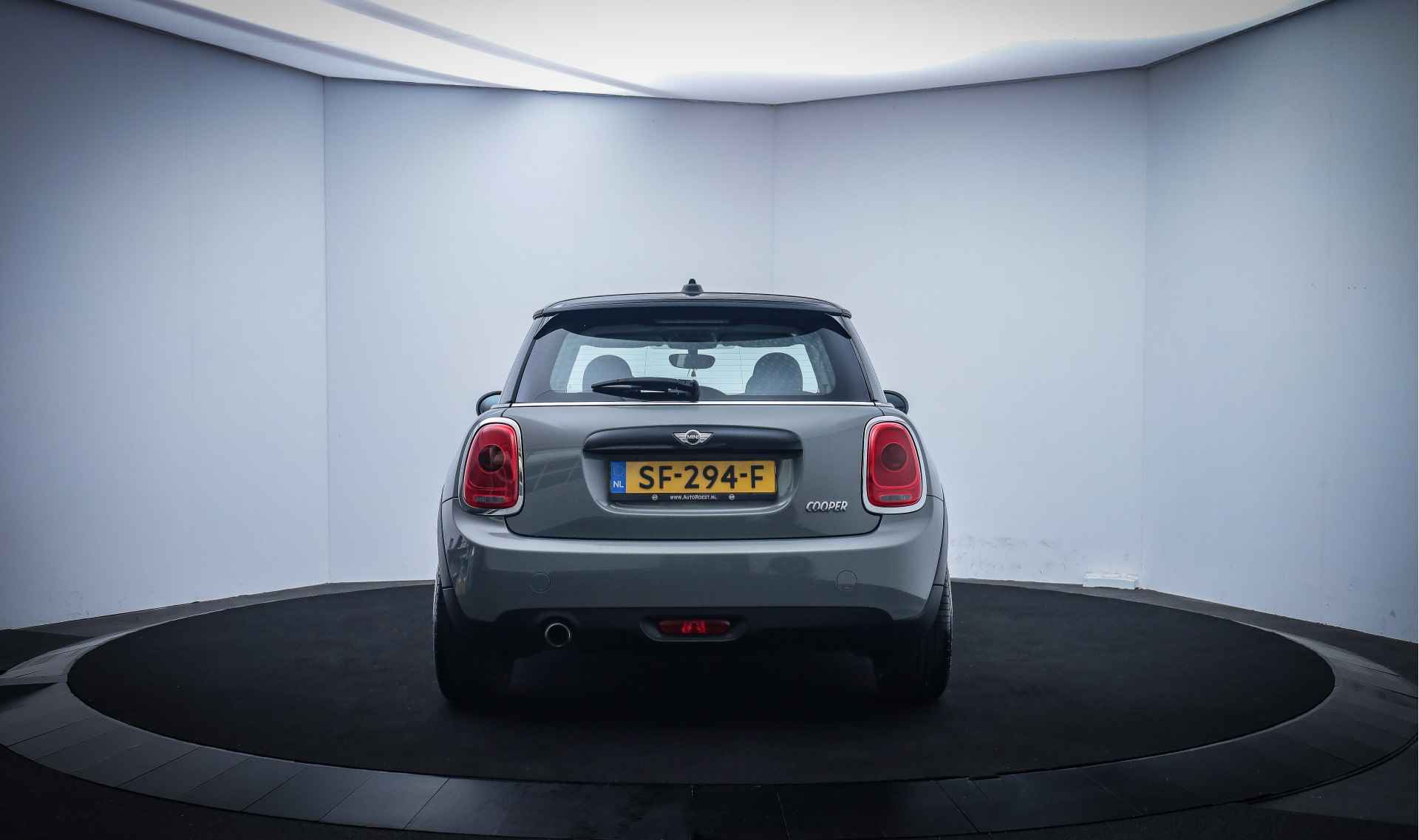 MINI Mini 1.5 Cooper Business NAVI/AIRCO/BLUETOOTH/CRUISE/LMV - 6/22