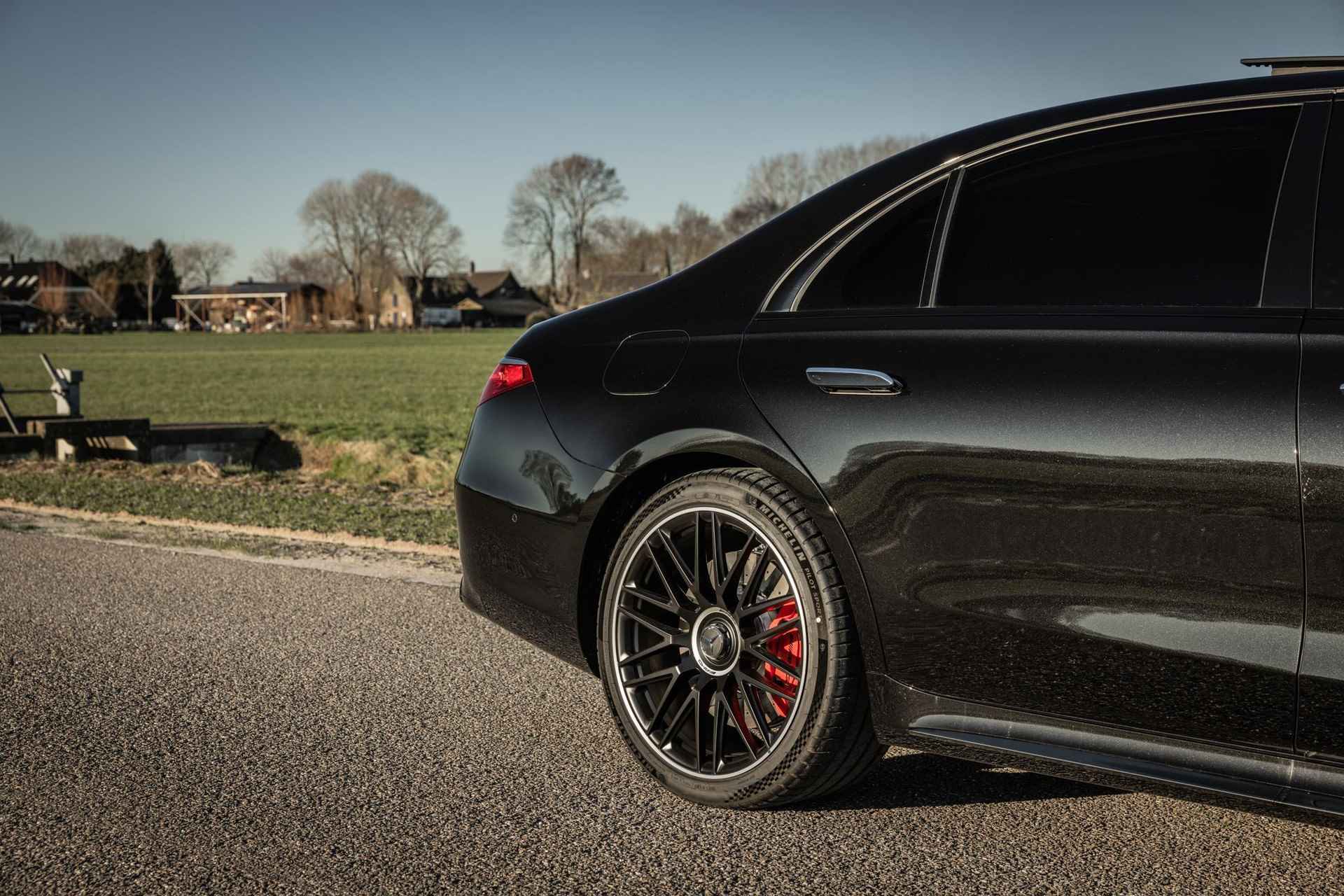 Mercedes-AMG S-klasse 63 E Performance | 2024 | Massagestoelen | HUD | Panorama-schuifdak | Rij-assistentiepakket Plus | Rear Seat Entertainment | Stoelverwarming en -ventilatie voor- en achterin | - 16/60