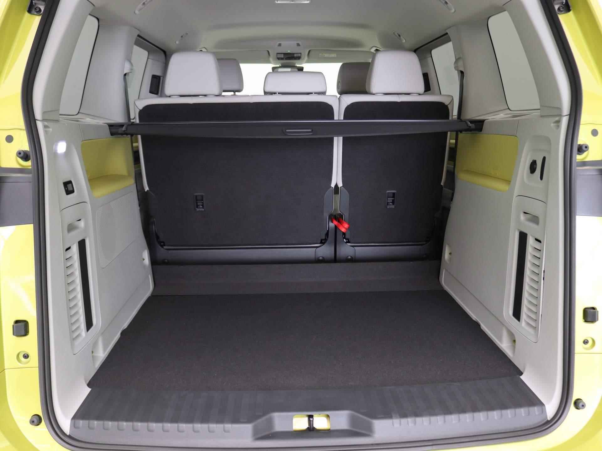 Volkswagen ID. Buzz Pro Advantage 77kWh 204PK Trekhaak, Matrix-LED, winterpakket Plus, easy open, keyless, elek. stoelen, alarm, 19'' lichtmetaal - 8/49