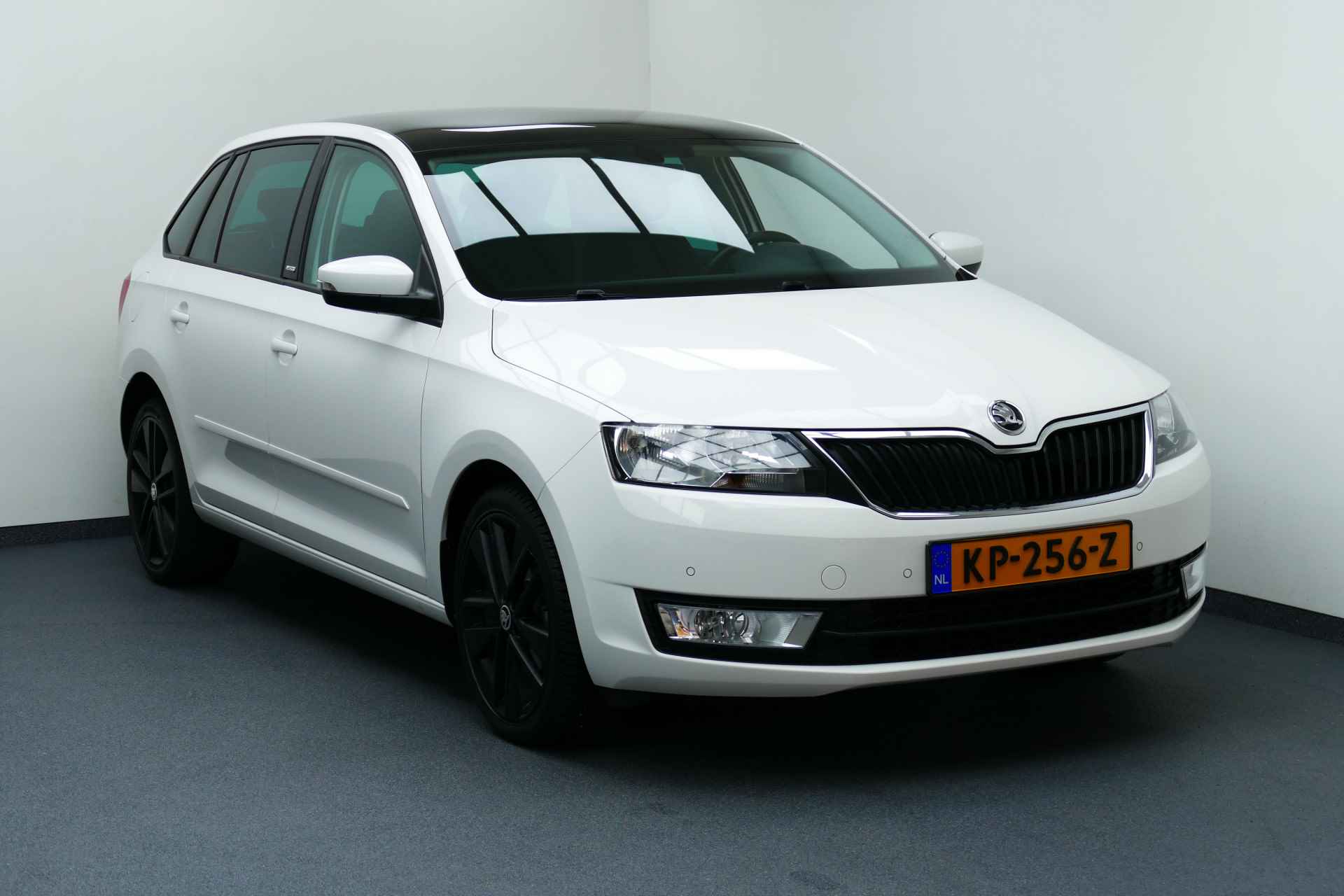 Škoda Rapid Spaceback 1.2 TSI Greentech JOY Panodak, Navi, Clima, Cruise, Stoelverw, 17"LMV - 1/33