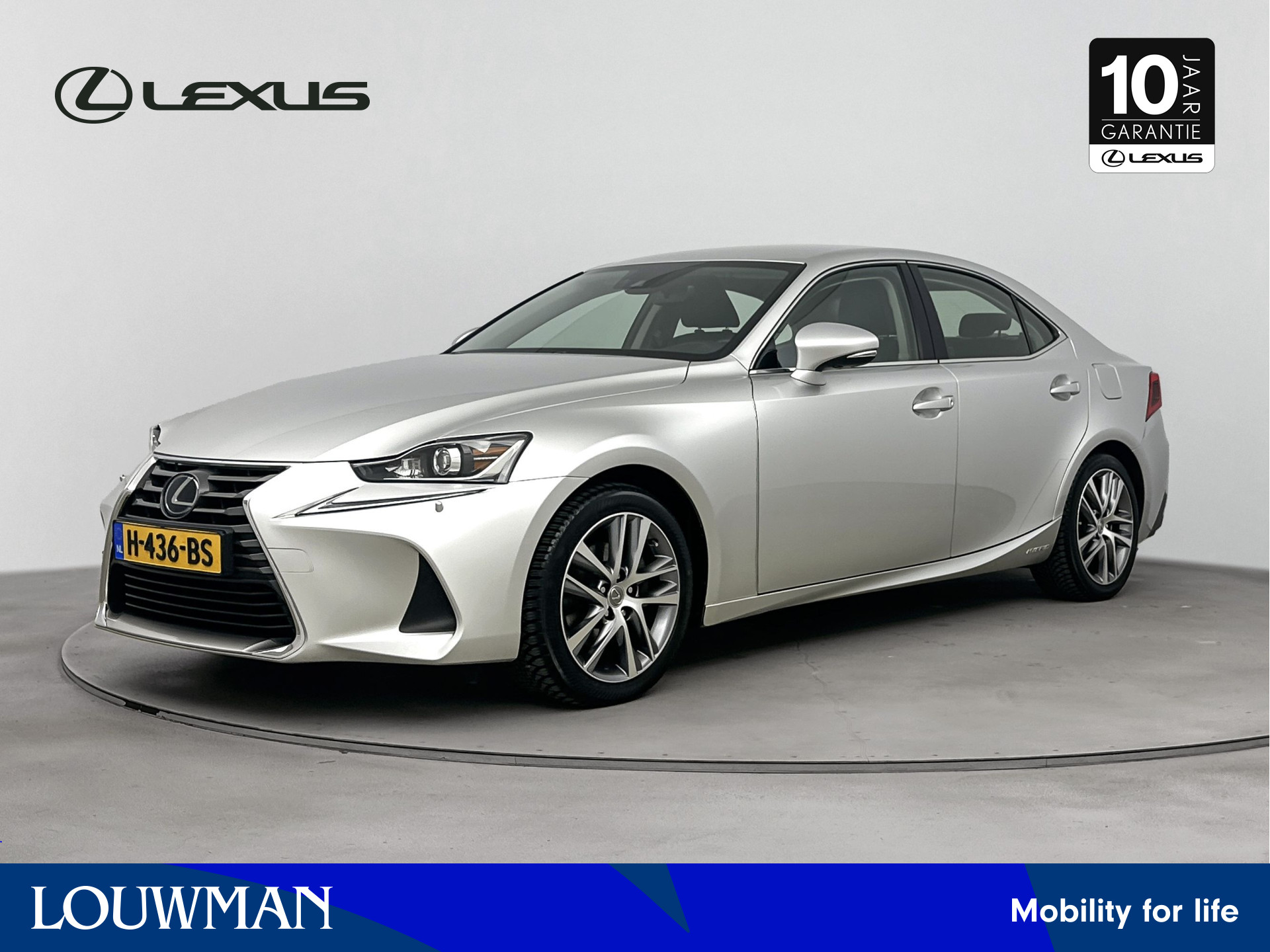 Lexus IS 300h Hybrid Business Line | Adaptieve cruise control | Navigatie | Stoelverwarming | Ruitenwisser Ontdooier |