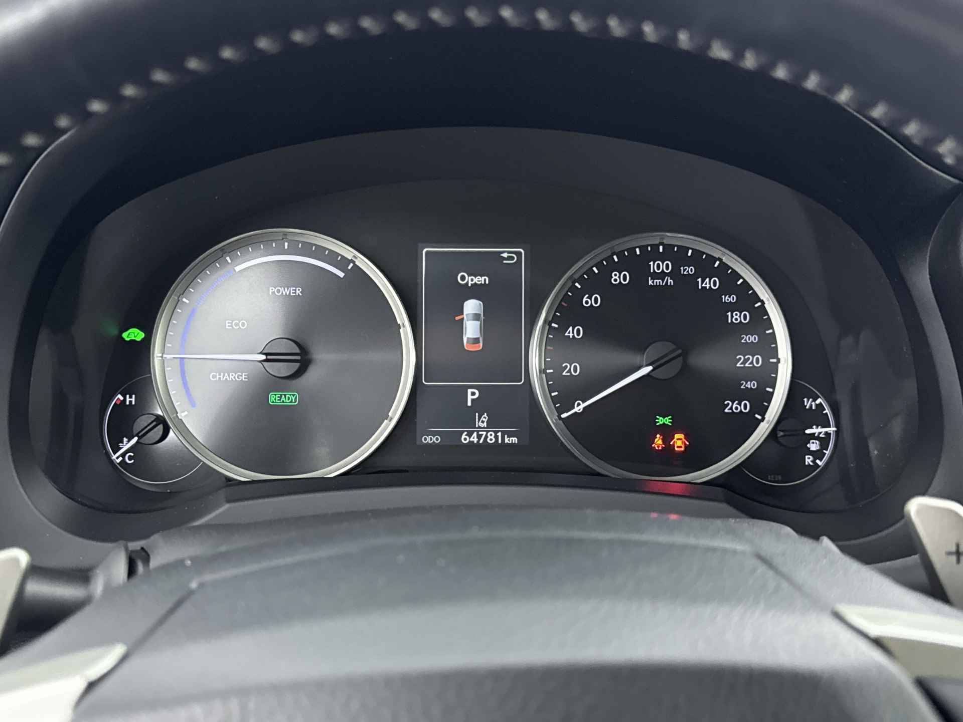 Lexus IS 300h Hybrid Business Line | Adaptieve cruise control | Navigatie | Stoelverwarming | Ruitenwisser Ontdooier | - 7/40