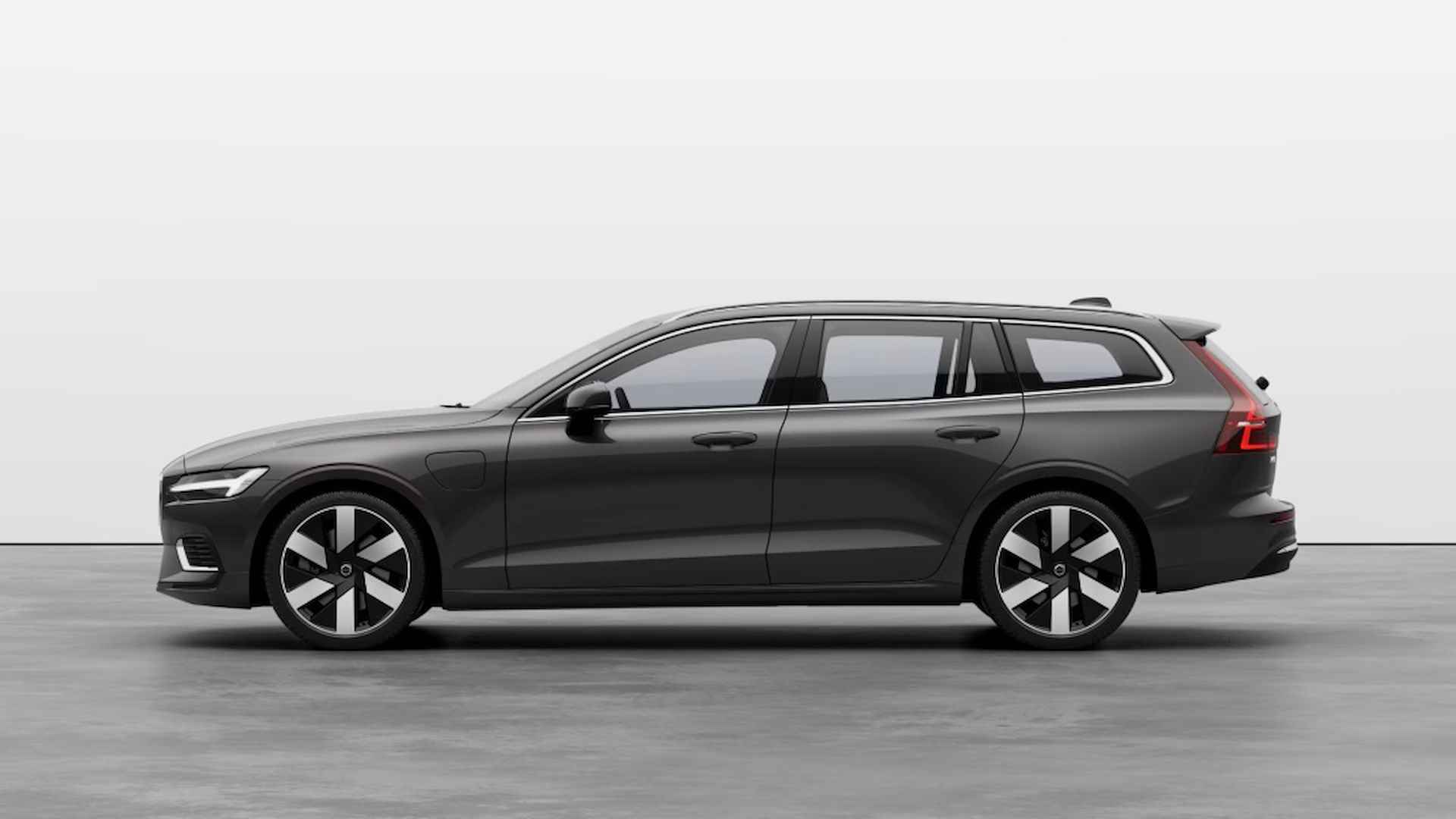 Volvo V60 T6 AWD Essential PHEV | UIT VOORRAAD LEVERBAAR! - 2/14