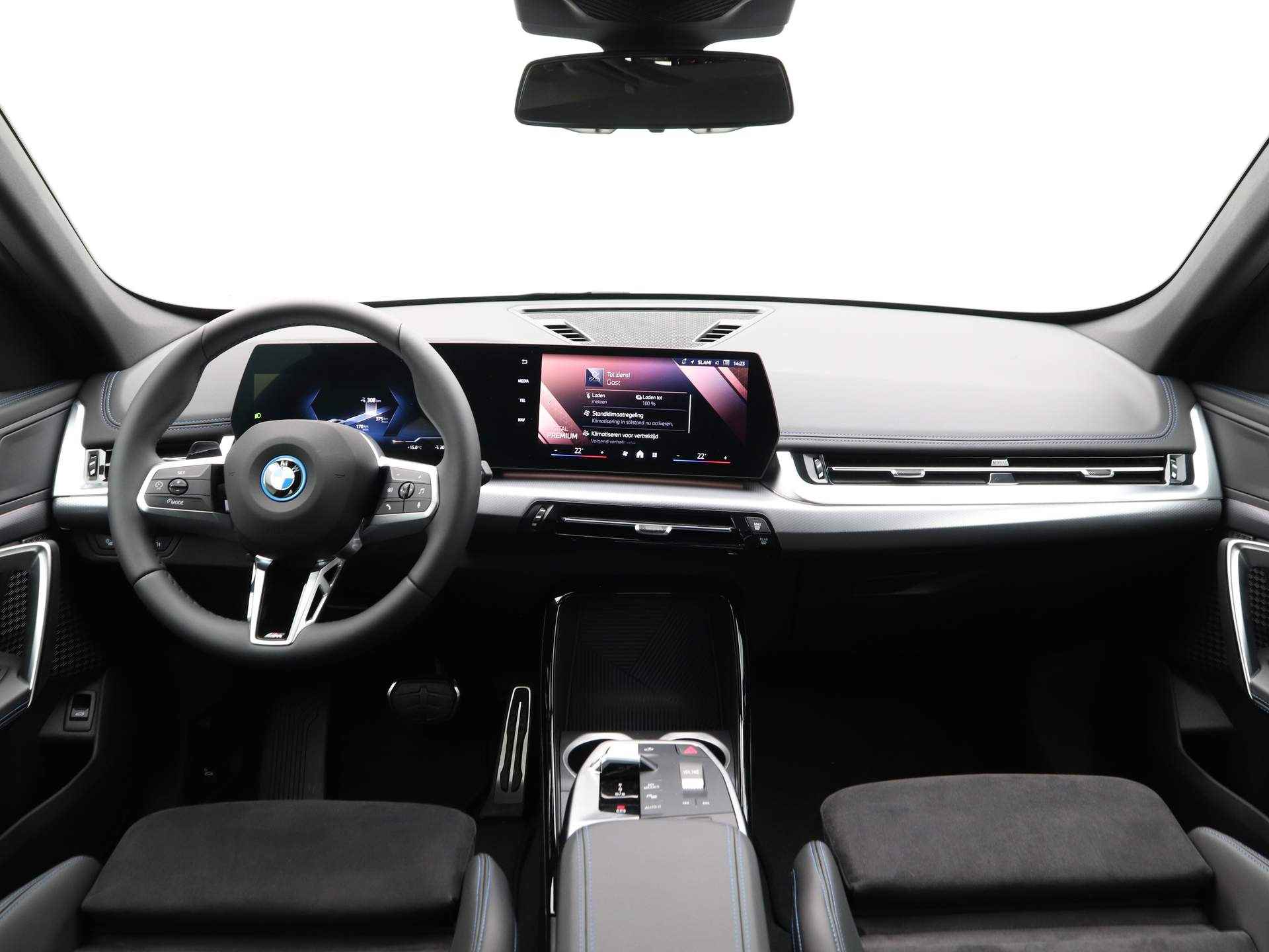 BMW iX1 eDrive20 67 kWh - 14/23