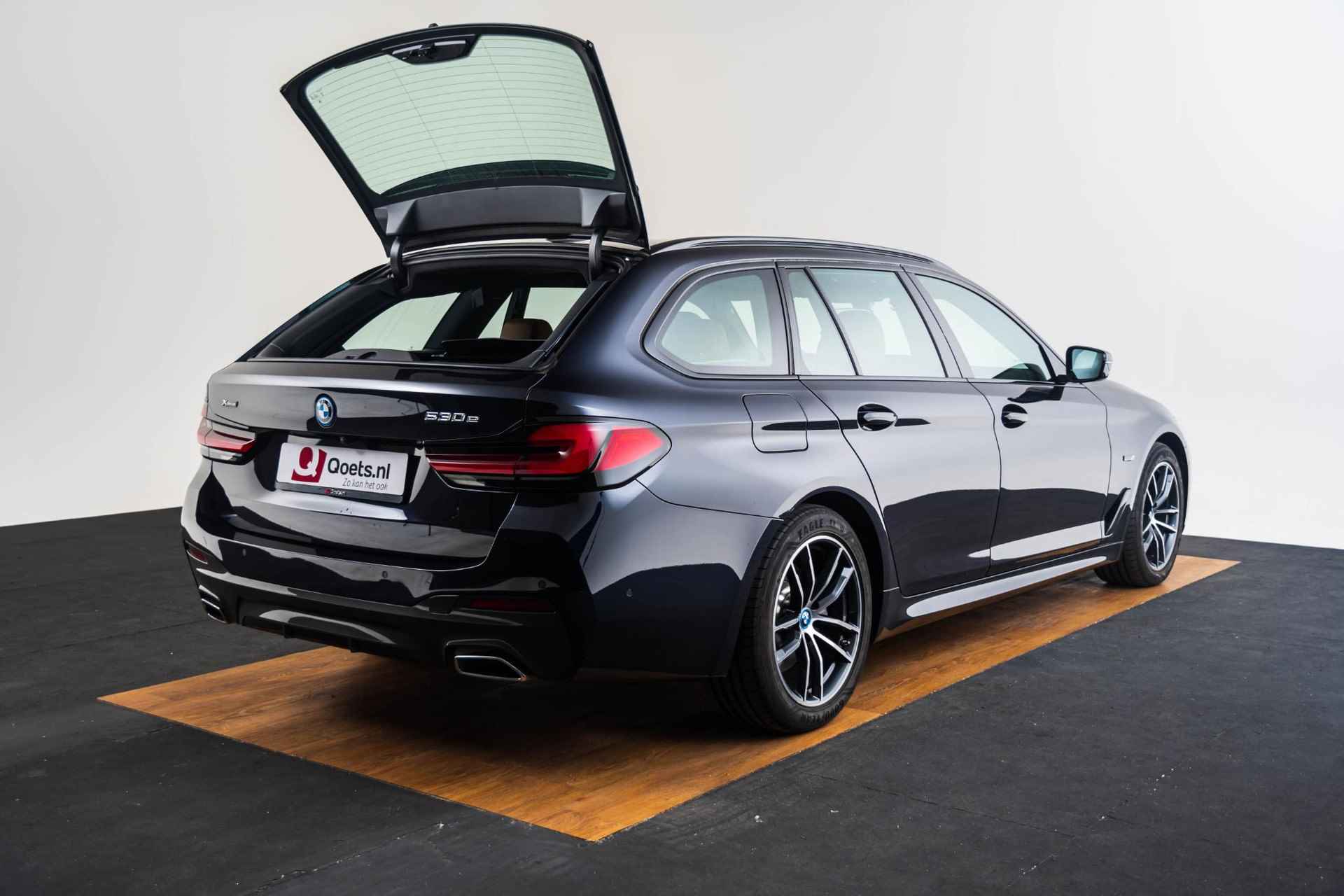 BMW 5-serie Touring 530e xDrive Business Edition Plus M sport - Comfort Access - Parking/Driving Assistant Plus - Head up - Elektrisch verwarmde voorstoelen - High Beam Assistant - 4-Zone Airconditioning - - 9/79