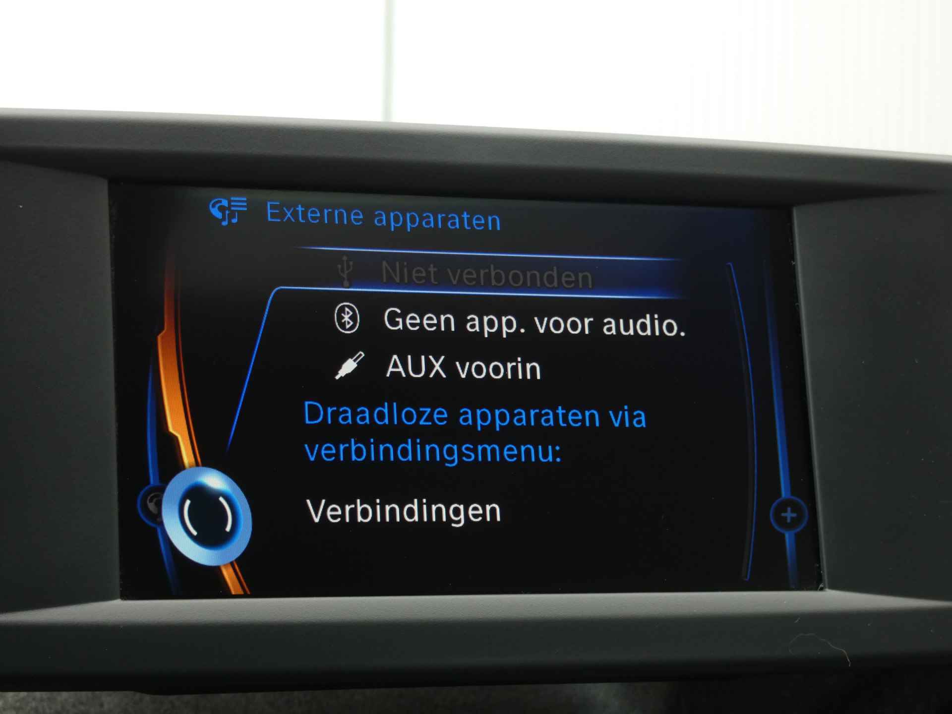 BMW i3 Comfort 22 kWh | Schuif-kanteldak | Stoelverwarming | Navigatie | Org. Nederlands - 36/57