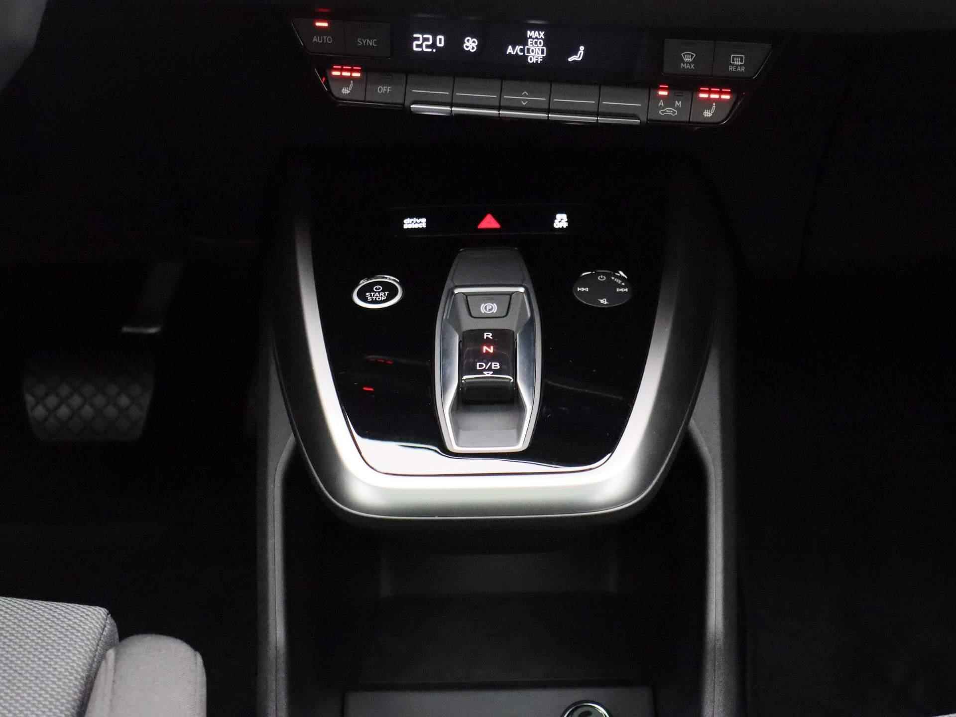 Audi Q4 Sportback e-tron 40 Advanced edition 82 kWh 204 PK | Automaat | Panoramadak | Climate Control | Stoelverwarming | Parkeersensoren | Virtual Cockpit | Audi drive select | LED | Lichtmetalen velgen | - 10/42