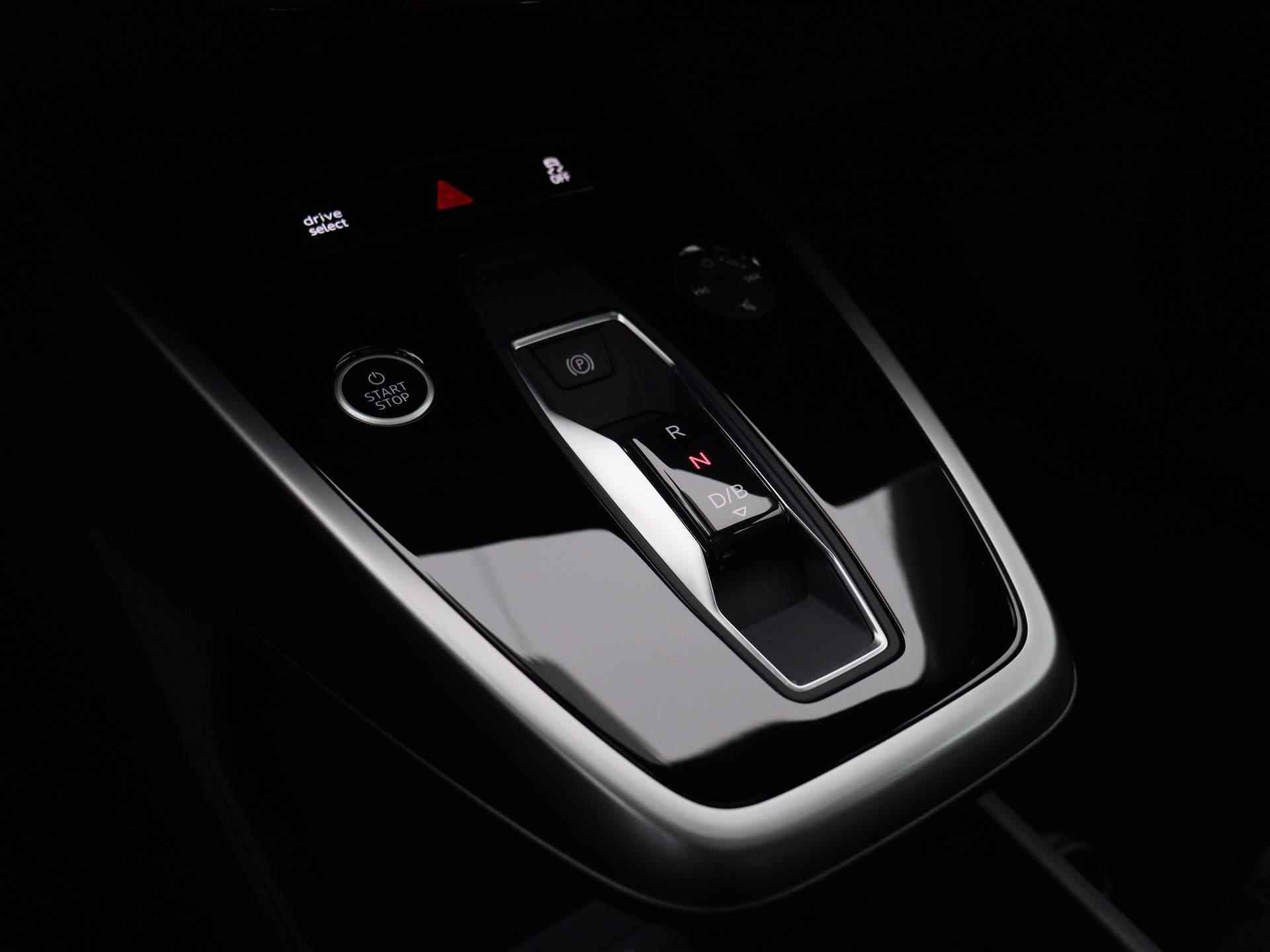 Audi Q4 Sportback e-tron 40 Advanced edition 82 kWh 204 PK | Automaat | Panoramadak | Climate Control | Stoelverwarming | Parkeersensoren | Virtual Cockpit | Audi drive select | LED | Lichtmetalen velgen | - 21/42