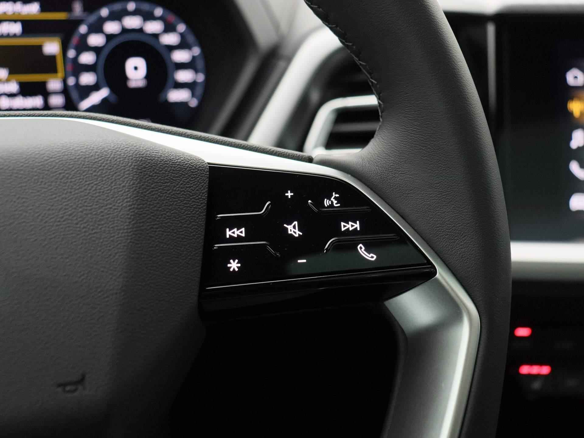 Audi Q4 Sportback e-tron 40 Advanced edition 82 kWh 204 PK | Automaat | Panoramadak | Climate Control | Stoelverwarming | Parkeersensoren | Virtual Cockpit | Audi drive select | LED | Lichtmetalen velgen | - 25/42