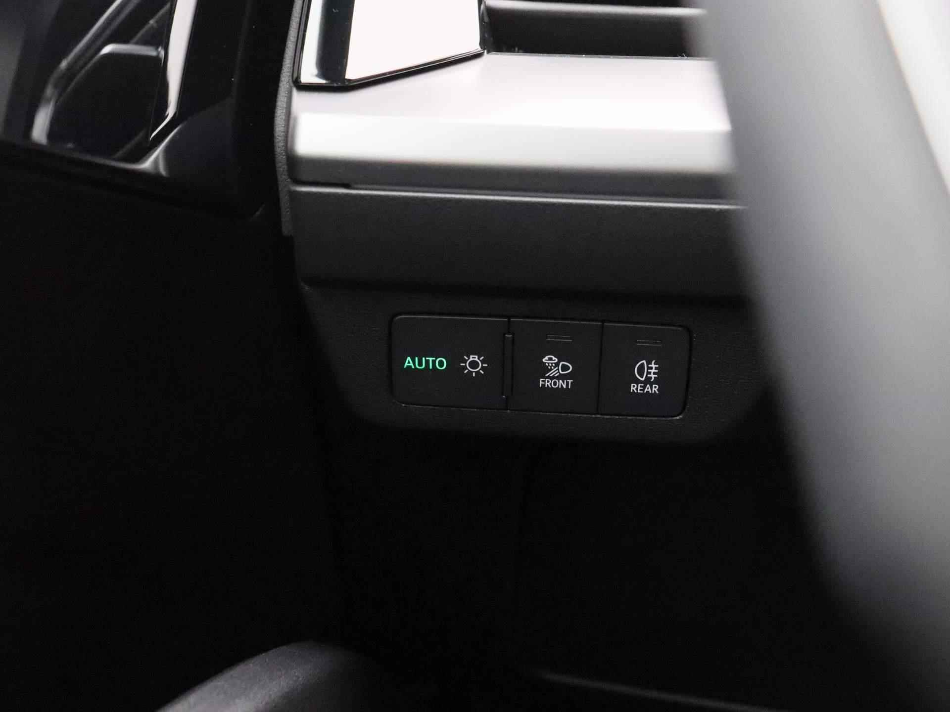 Audi Q4 Sportback e-tron 40 Advanced edition 82 kWh 204 PK | Automaat | Panoramadak | Climate Control | Stoelverwarming | Parkeersensoren | Virtual Cockpit | Audi drive select | LED | Lichtmetalen velgen | - 26/42