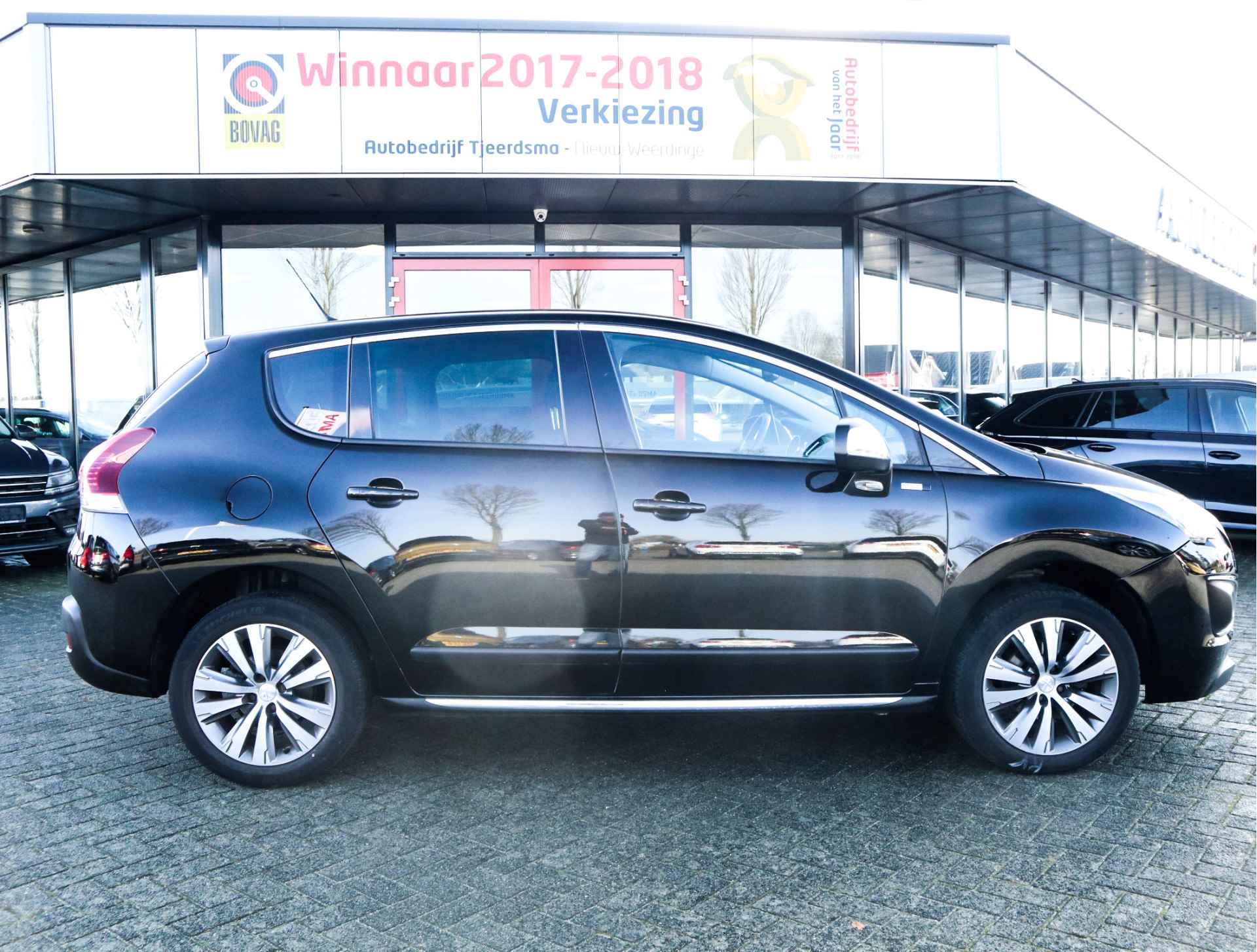 Peugeot 3008 1.6 VTi Style - 8/25