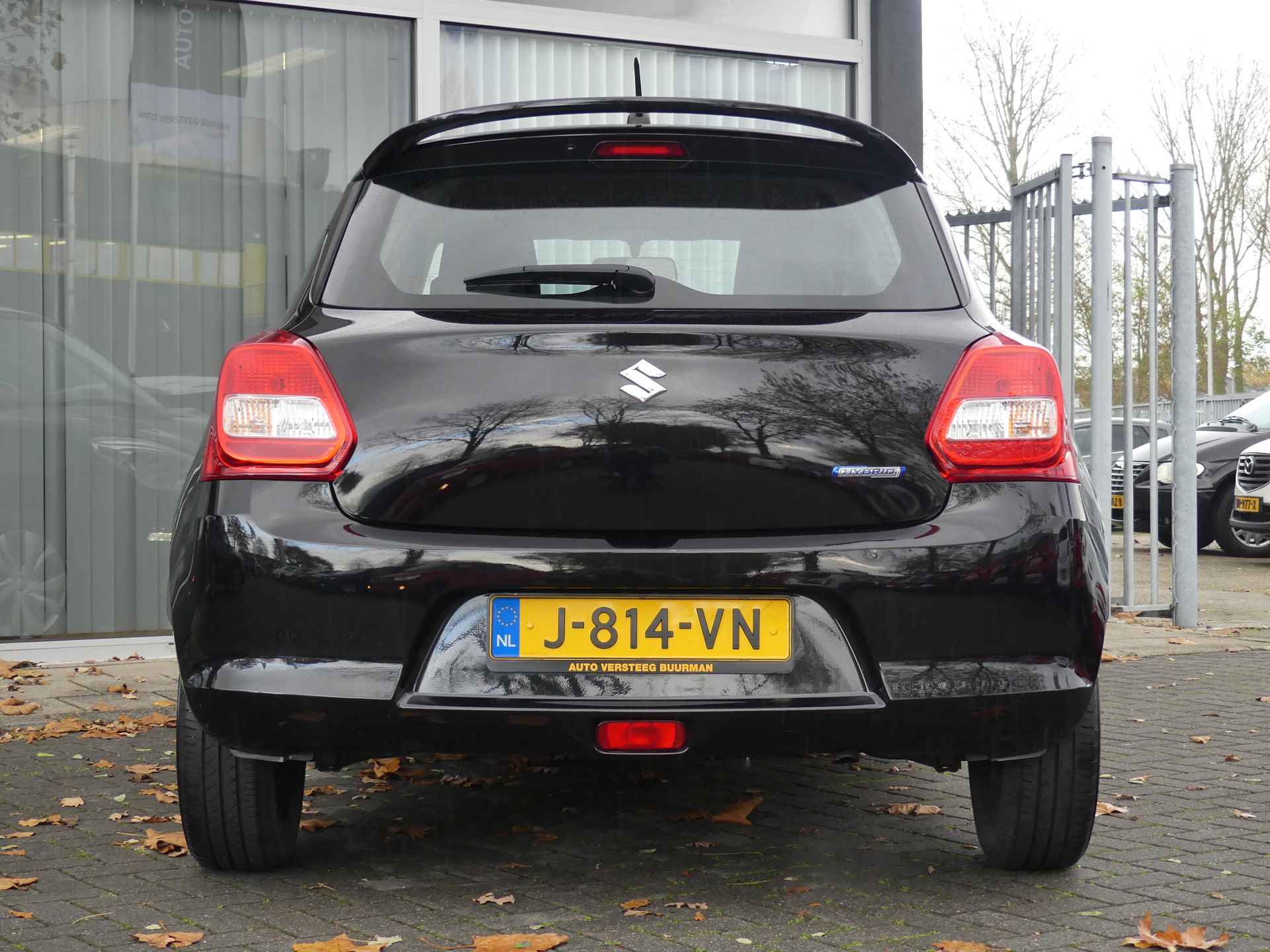 Suzuki Swift 1.2 Comfort Smart Hybrid 1e Eigenaar, Dakspoiler, Airco, Buetooth - 8/26