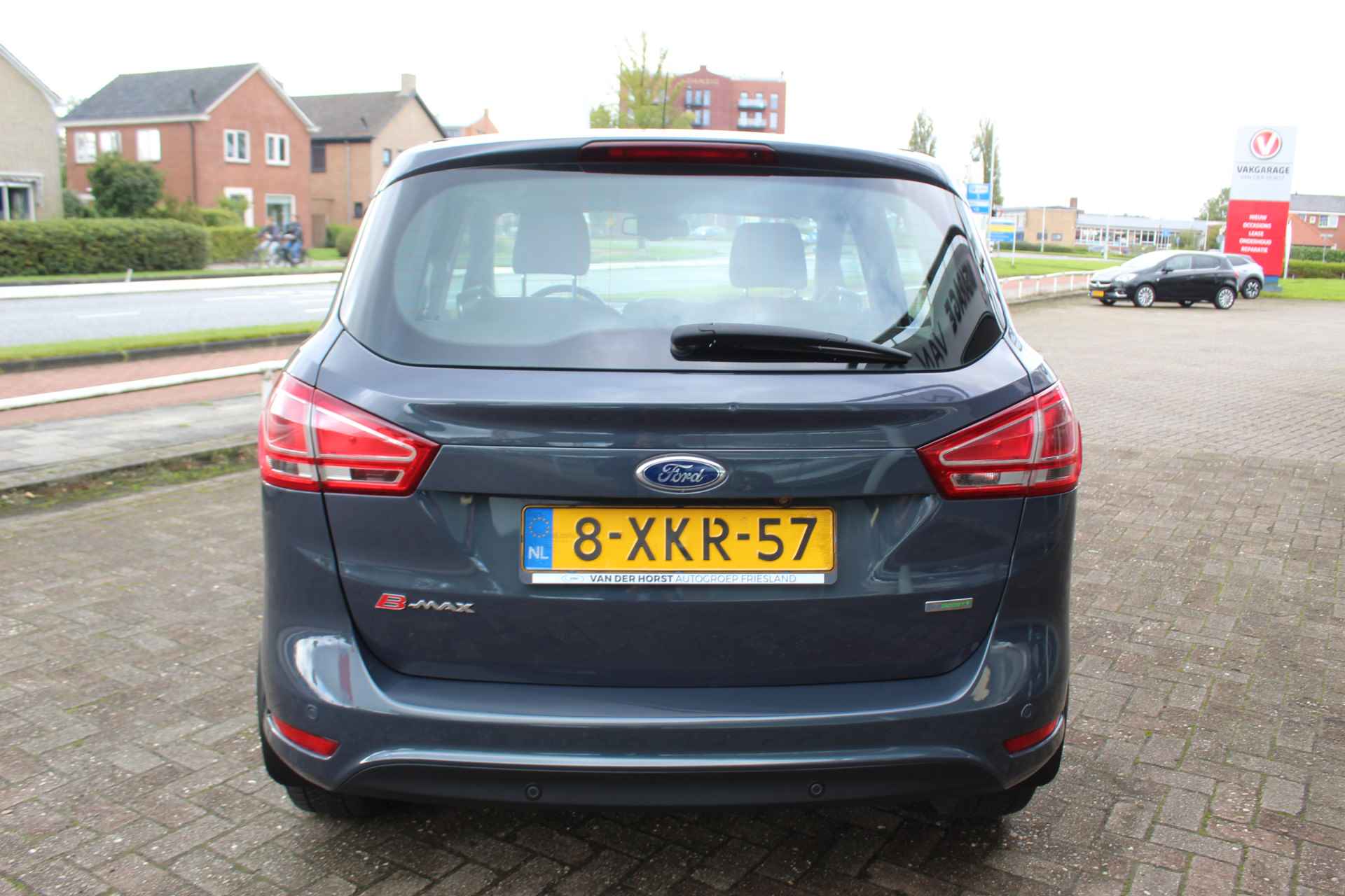 Ford B-MAX 1.0-101pk EcoBoost Titanium. Handige en praktische hoogzitter ! Volautm. airco, cruise control, metallic lak, LM wielen, camera, parkeersensoren v+a, verwarmd voorraam, navigatie, telefoonvoorb., etc. - 36/47